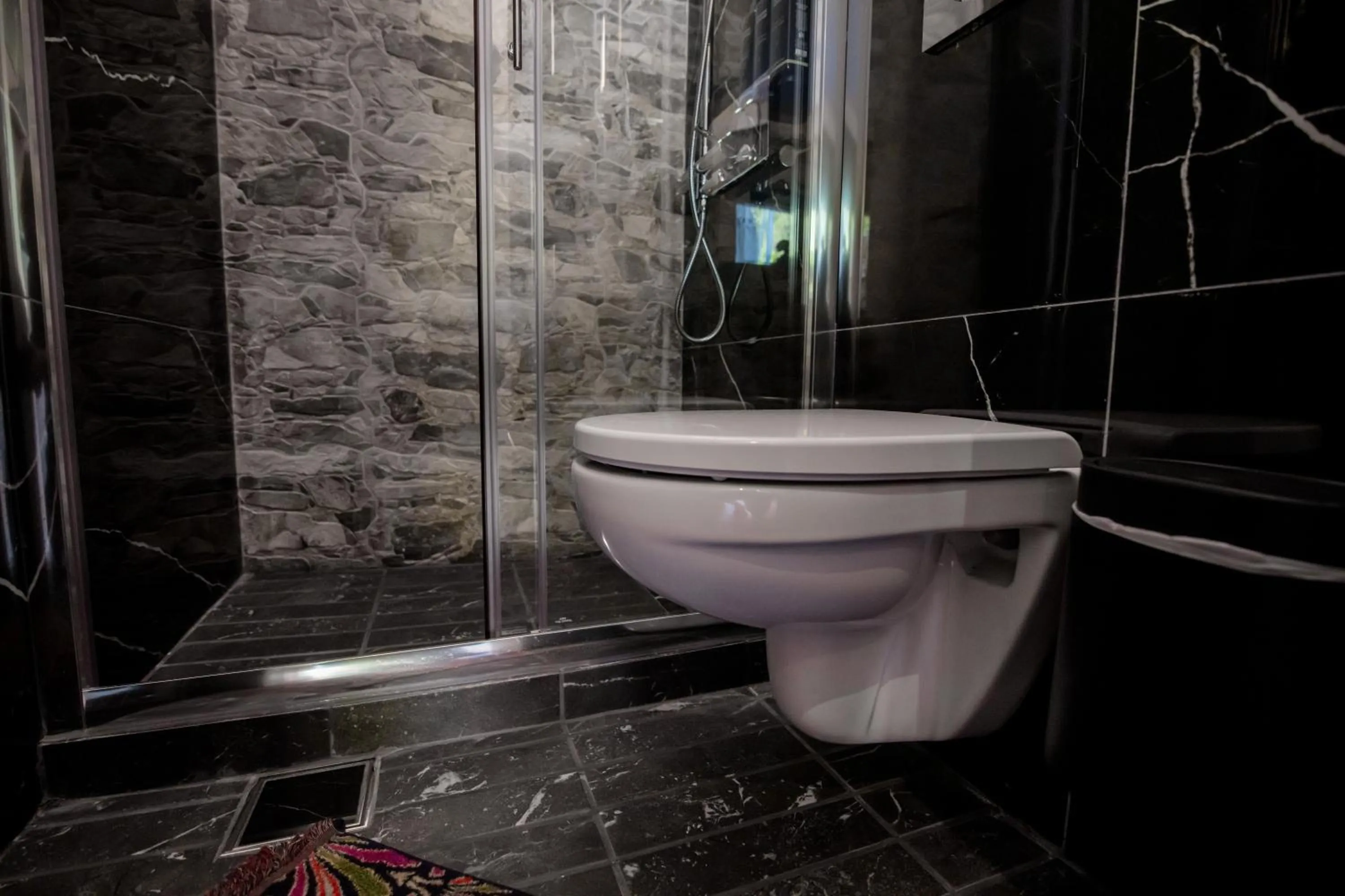 Sylvia Camping & Luxury Suites, Panel Hospitality Homes & Villas