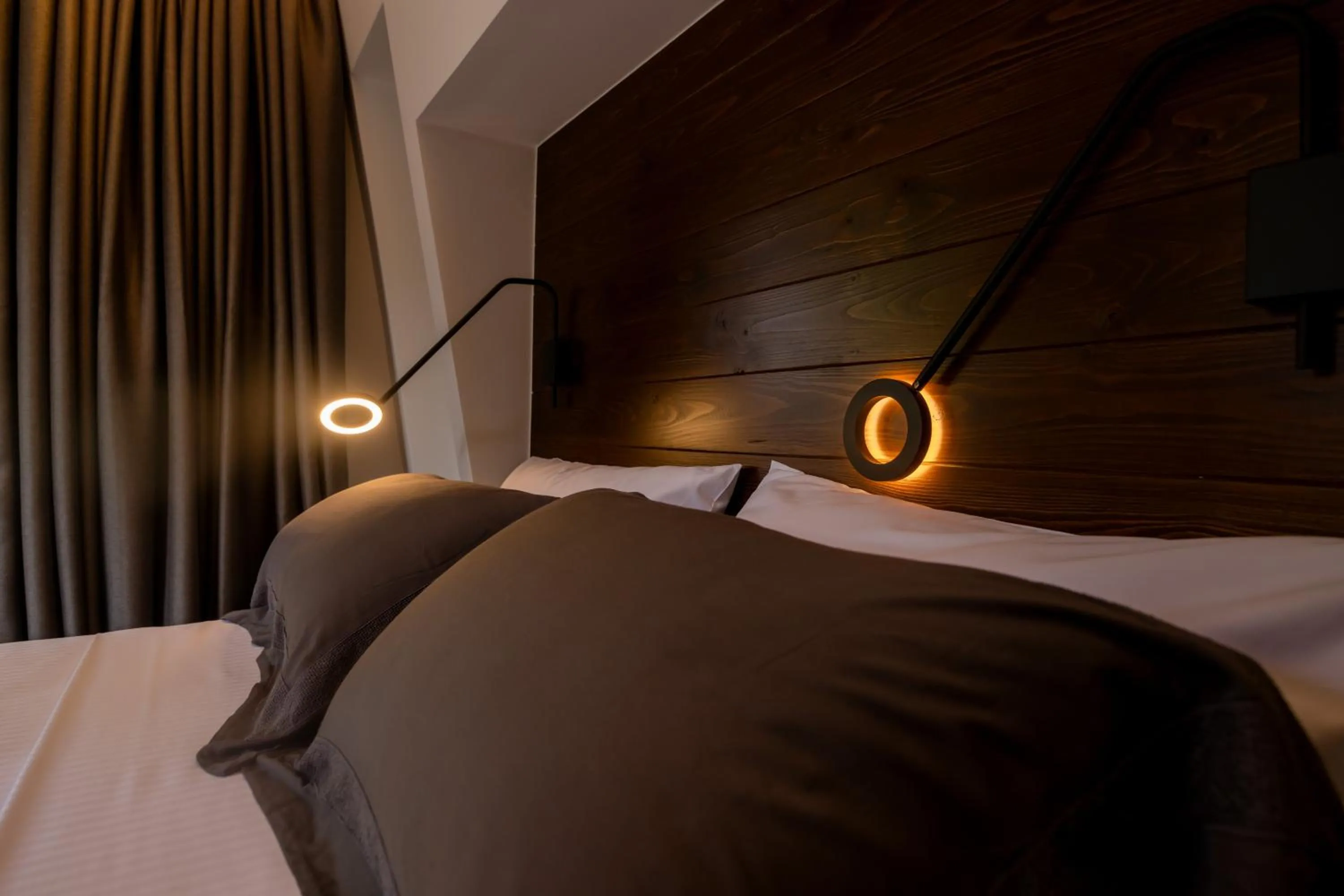 Bed in Sylvia Camping & Luxury Suites, Panel Hospitality Homes & Villas