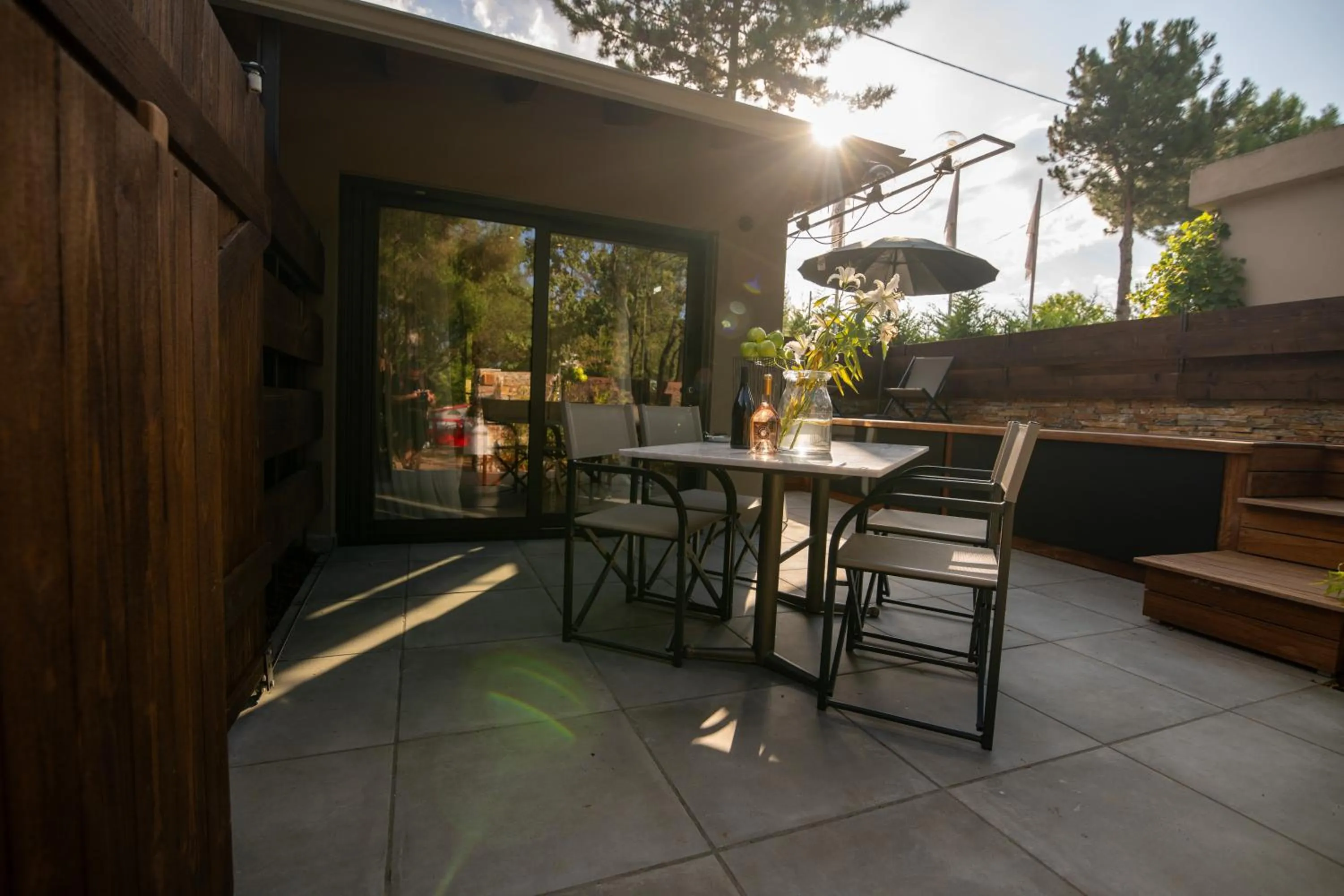 Sylvia Camping & Luxury Suites, Panel Hospitality Homes & Villas