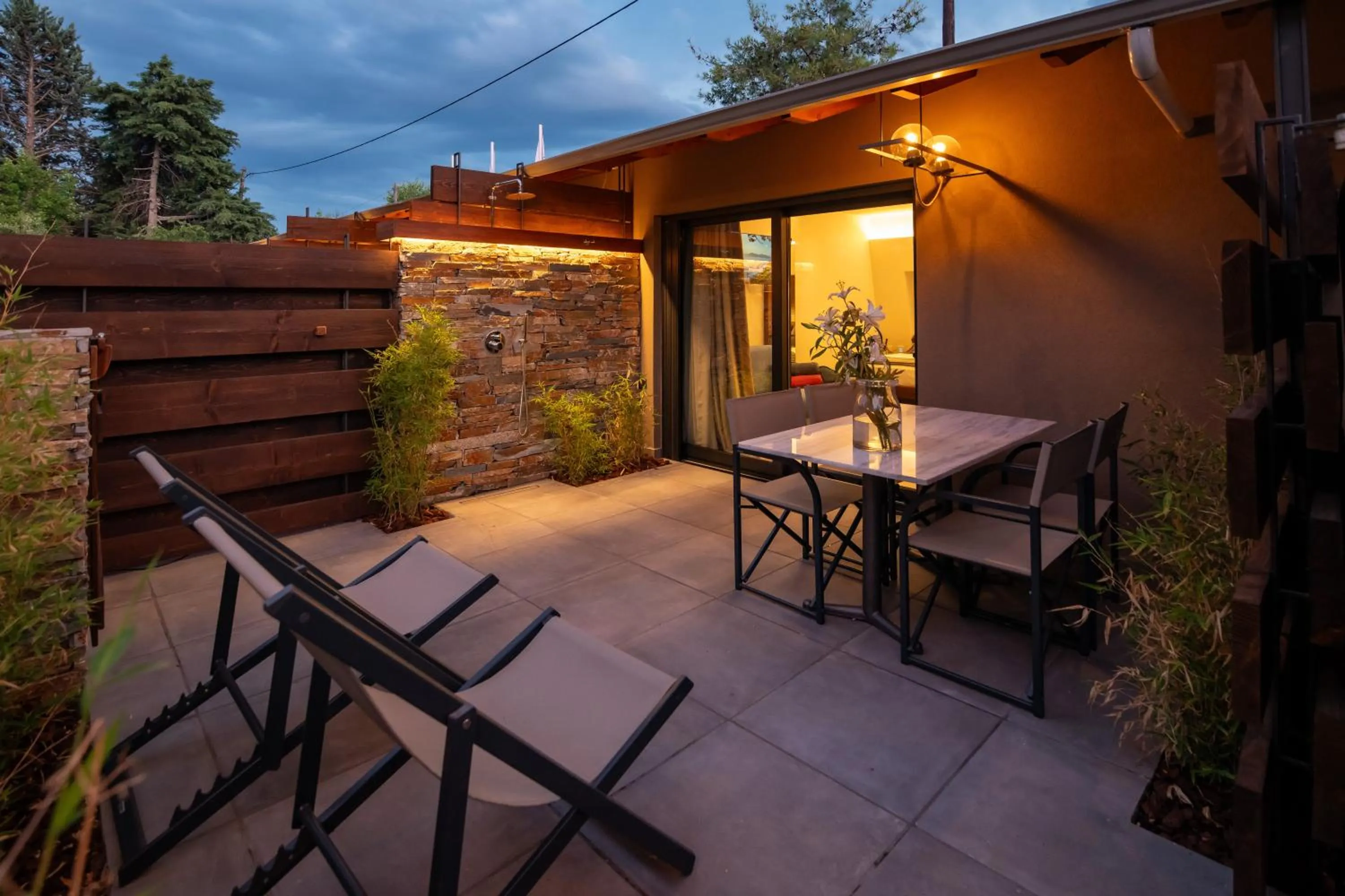 Sylvia Camping & Luxury Suites, Panel Hospitality Homes & Villas