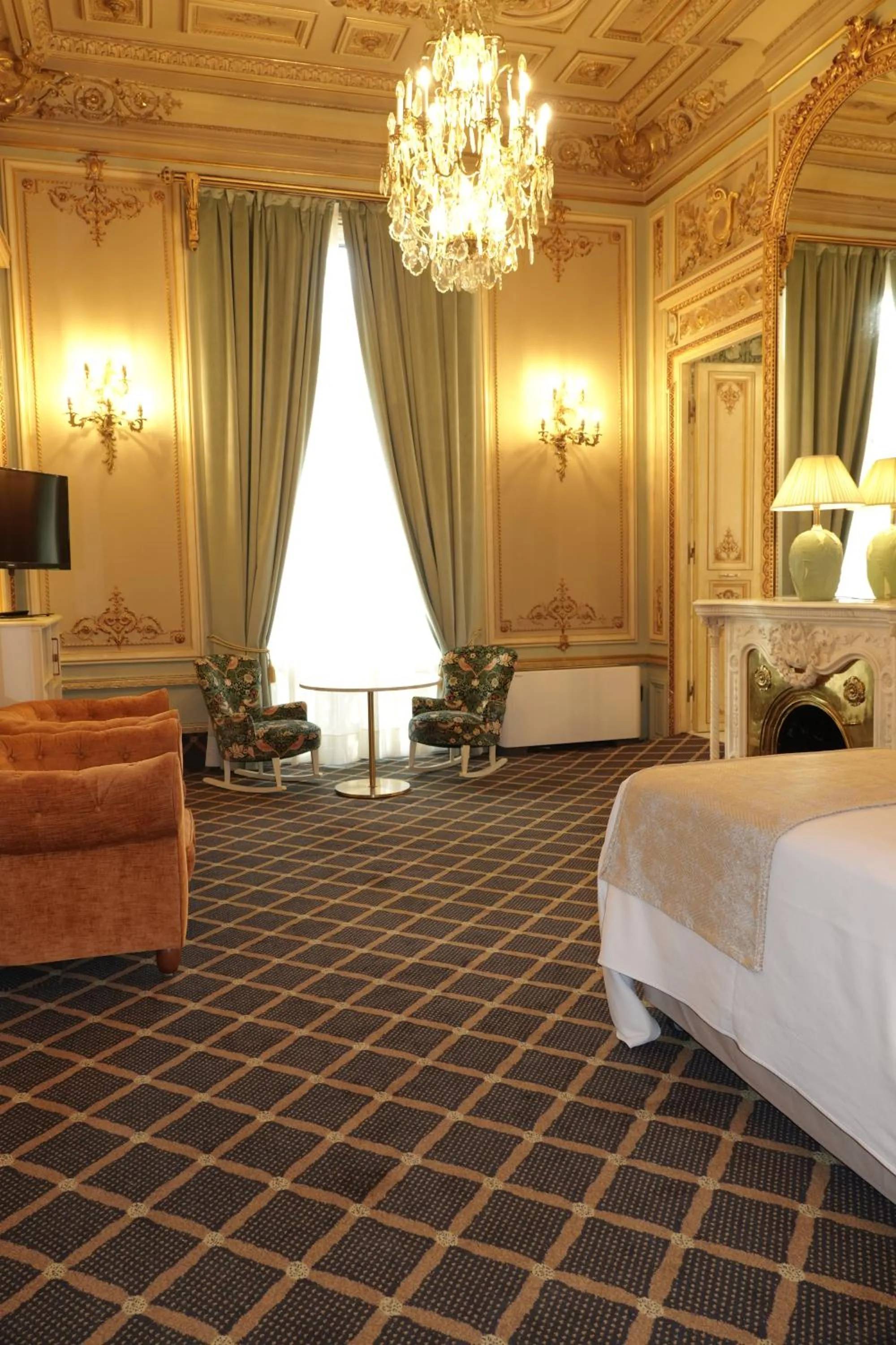 Bedroom, Bed in Hotel Continental Palacete