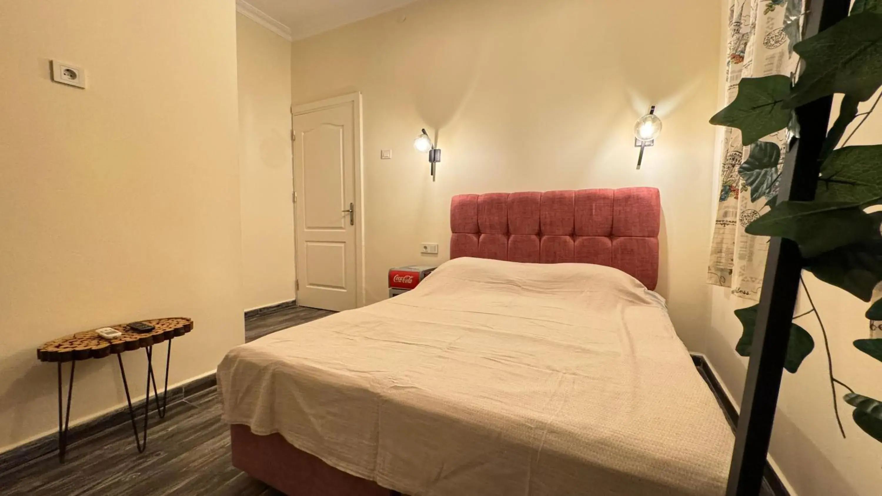 Callisto Pub & Kitchen & Hotel Callisto Pub & Kitchen & Hotel