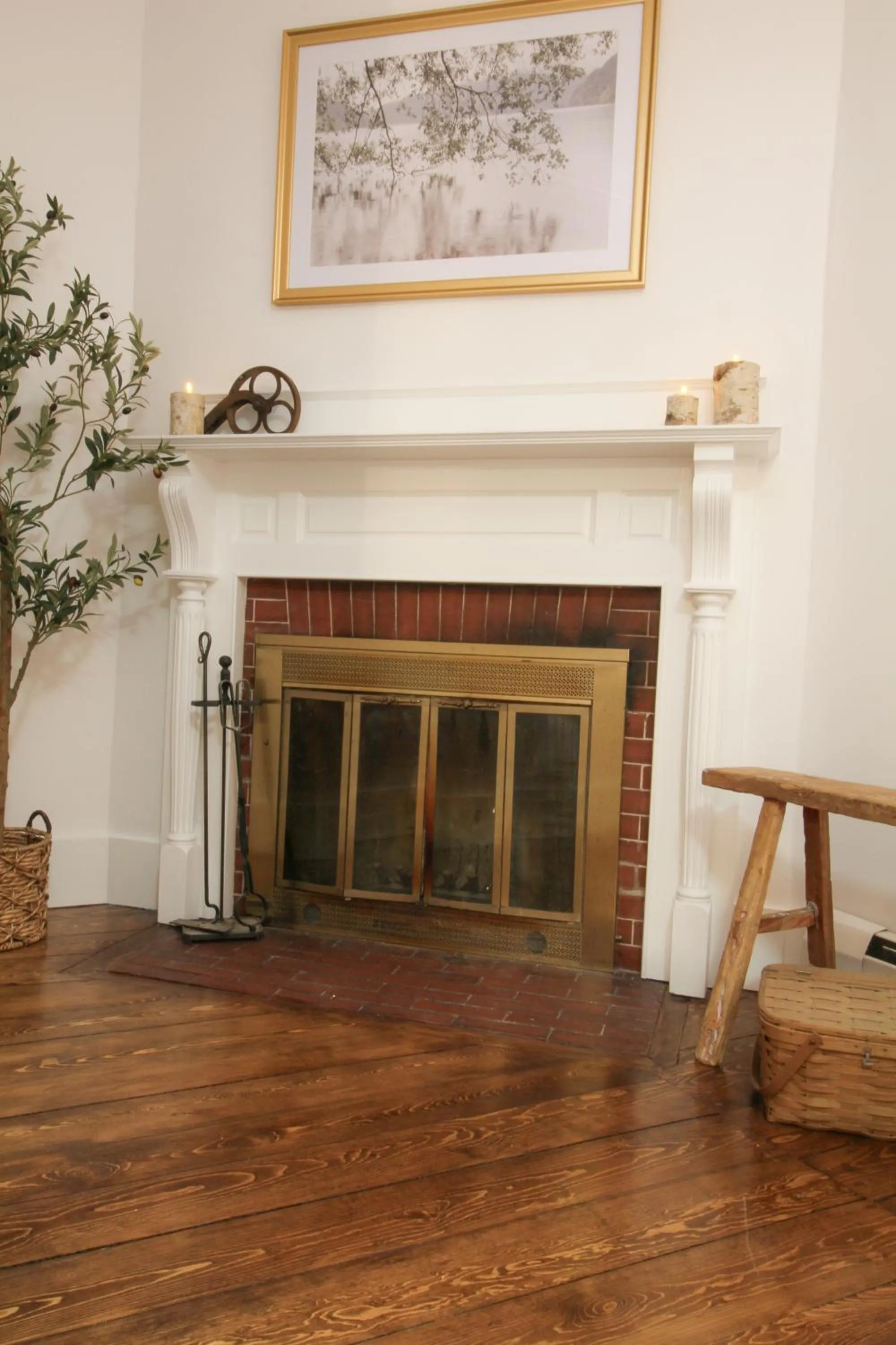 The Aurora Inn & Cottages