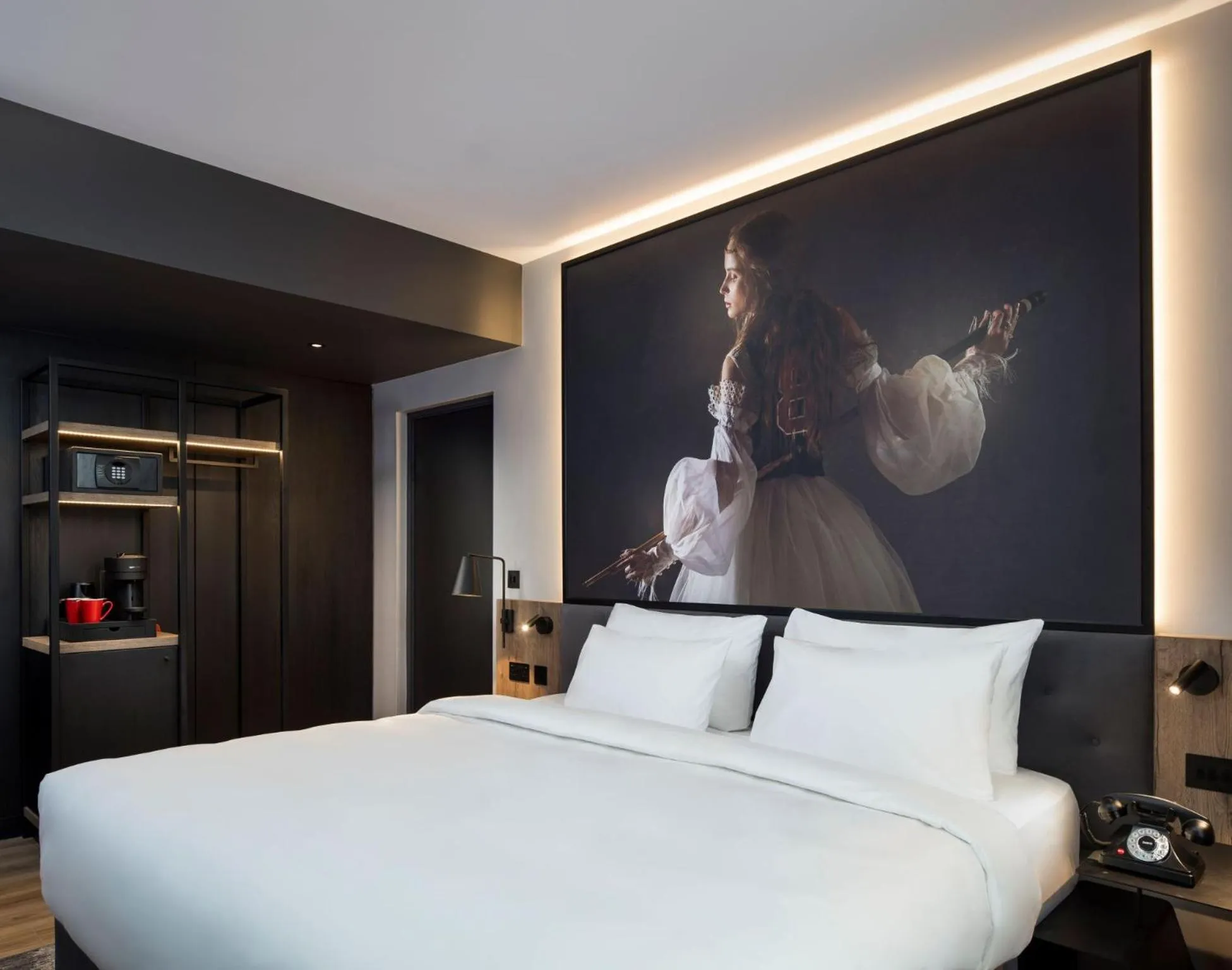 Bed in Radisson RED Galway