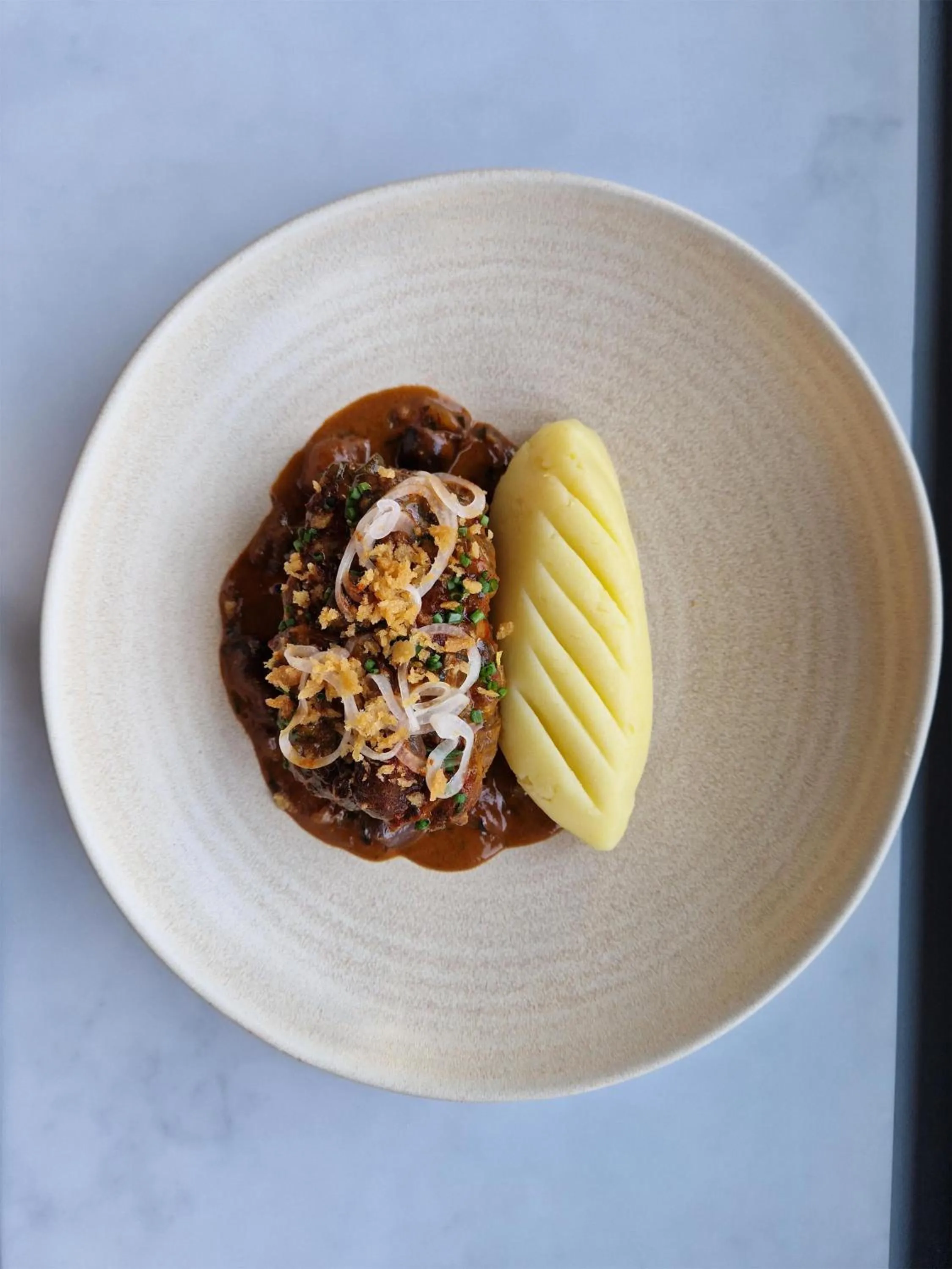 Food and drinks in Radisson RED Galway