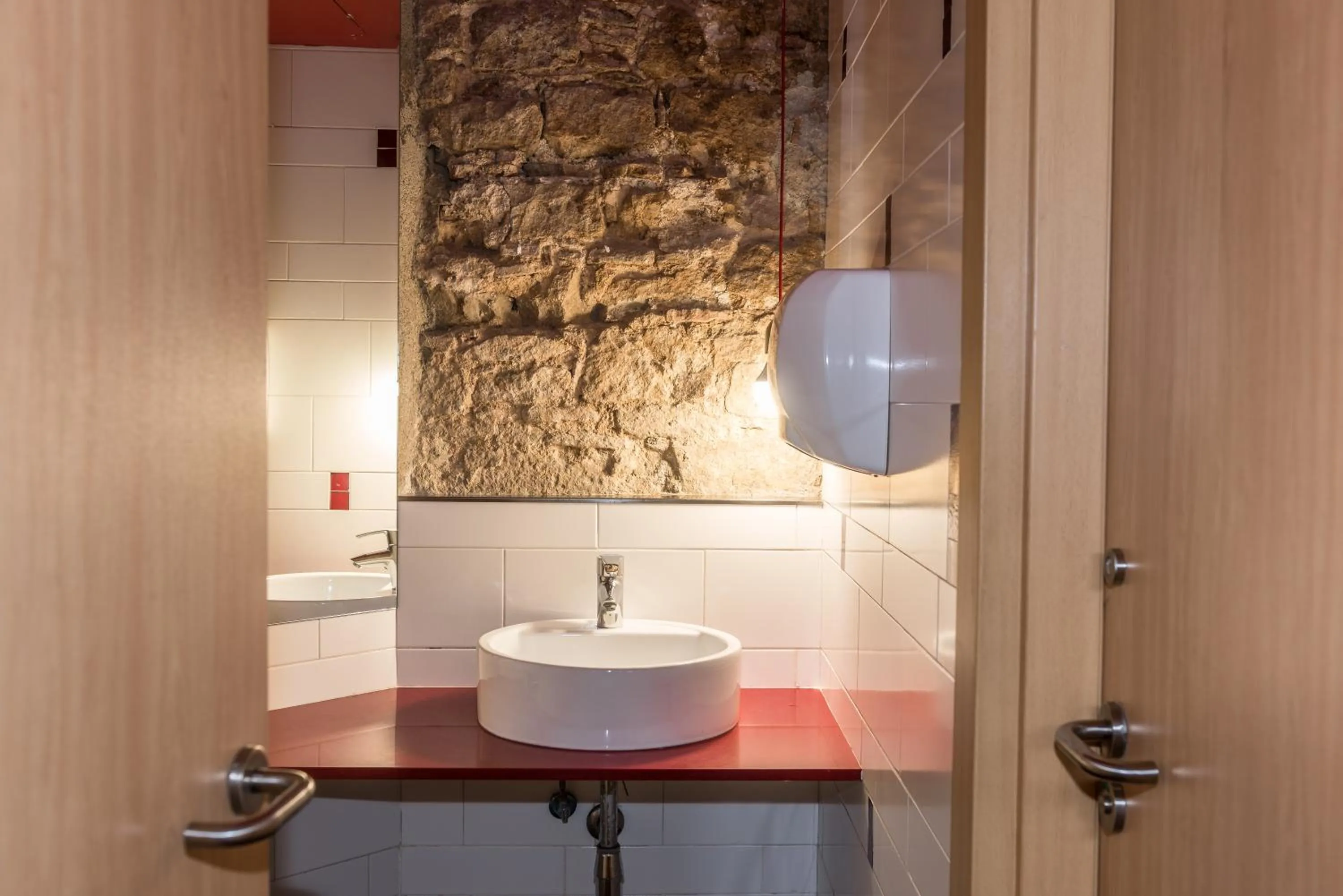 Bathroom in Apartaments Ciutat Vella