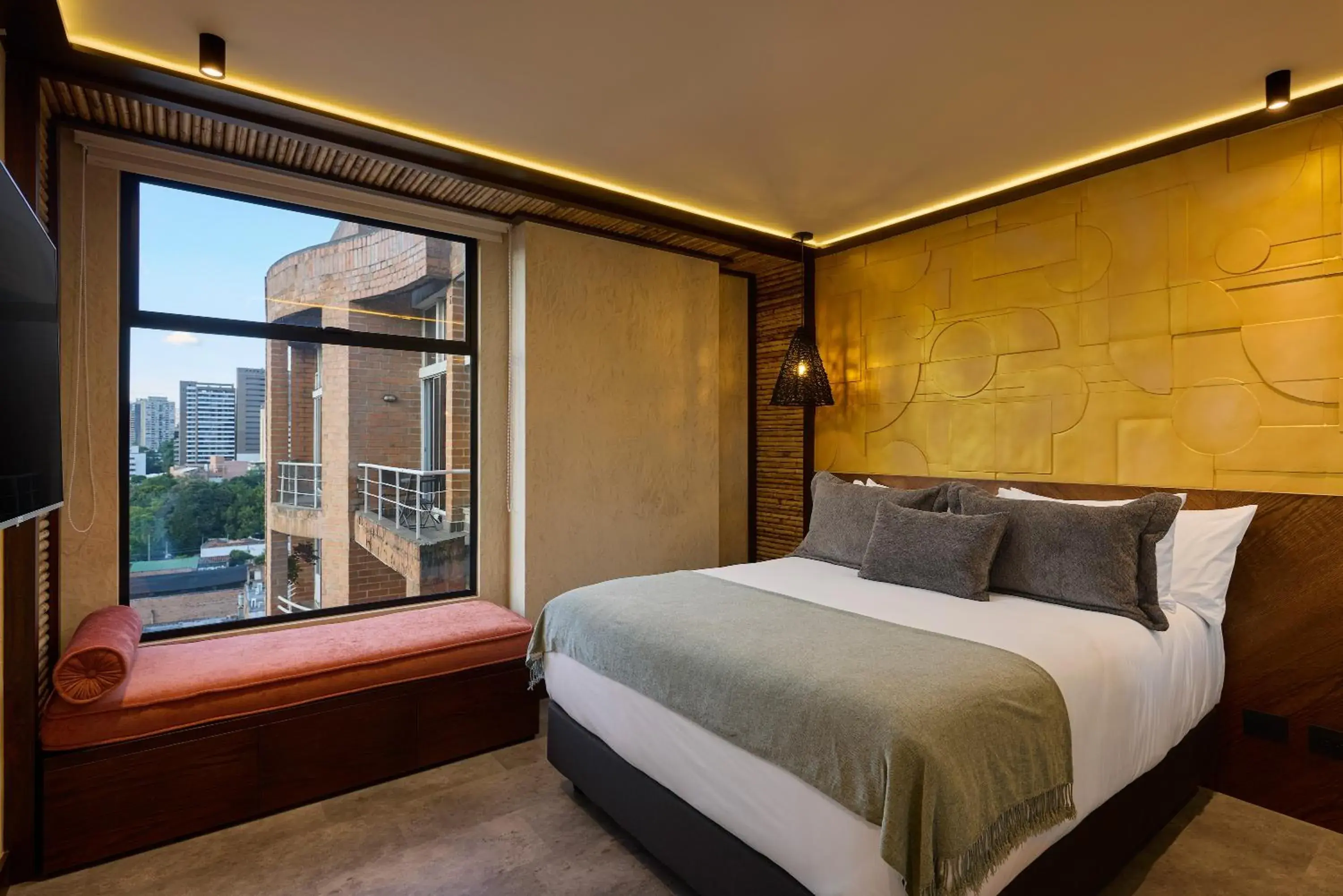 Photo of the whole room, Bed in Golden Valley Hotel Photo of the whole room, Bed in Golden Valley Hotel