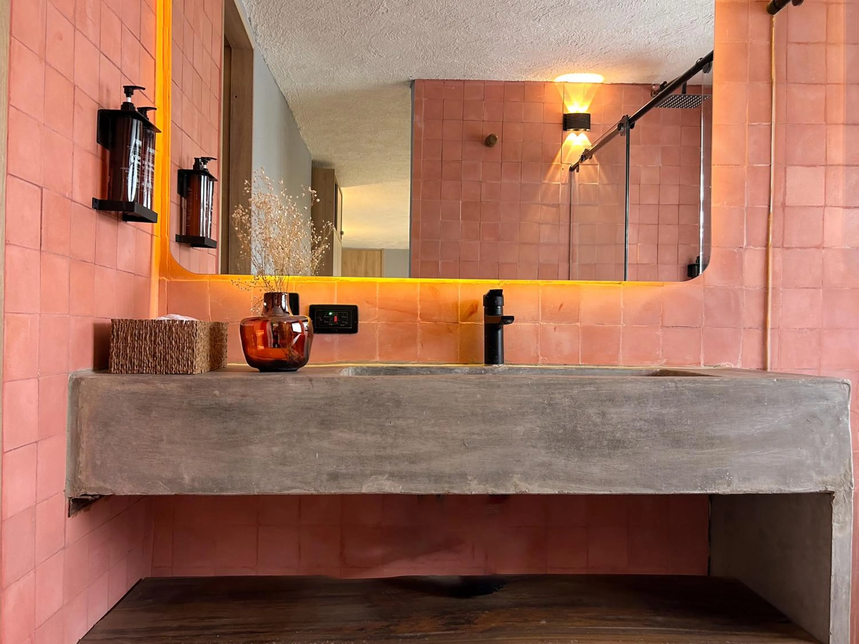 Bathroom in Mood Matuna Hotel Cartagena