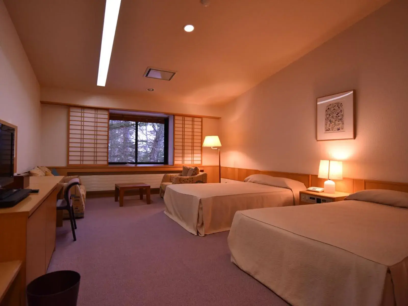 Superior Twin Room - single occupancy in KARUIZAWA CLUB OF ART Superior Twin Room - single occupancy in KARUIZAWA CLUB OF ART