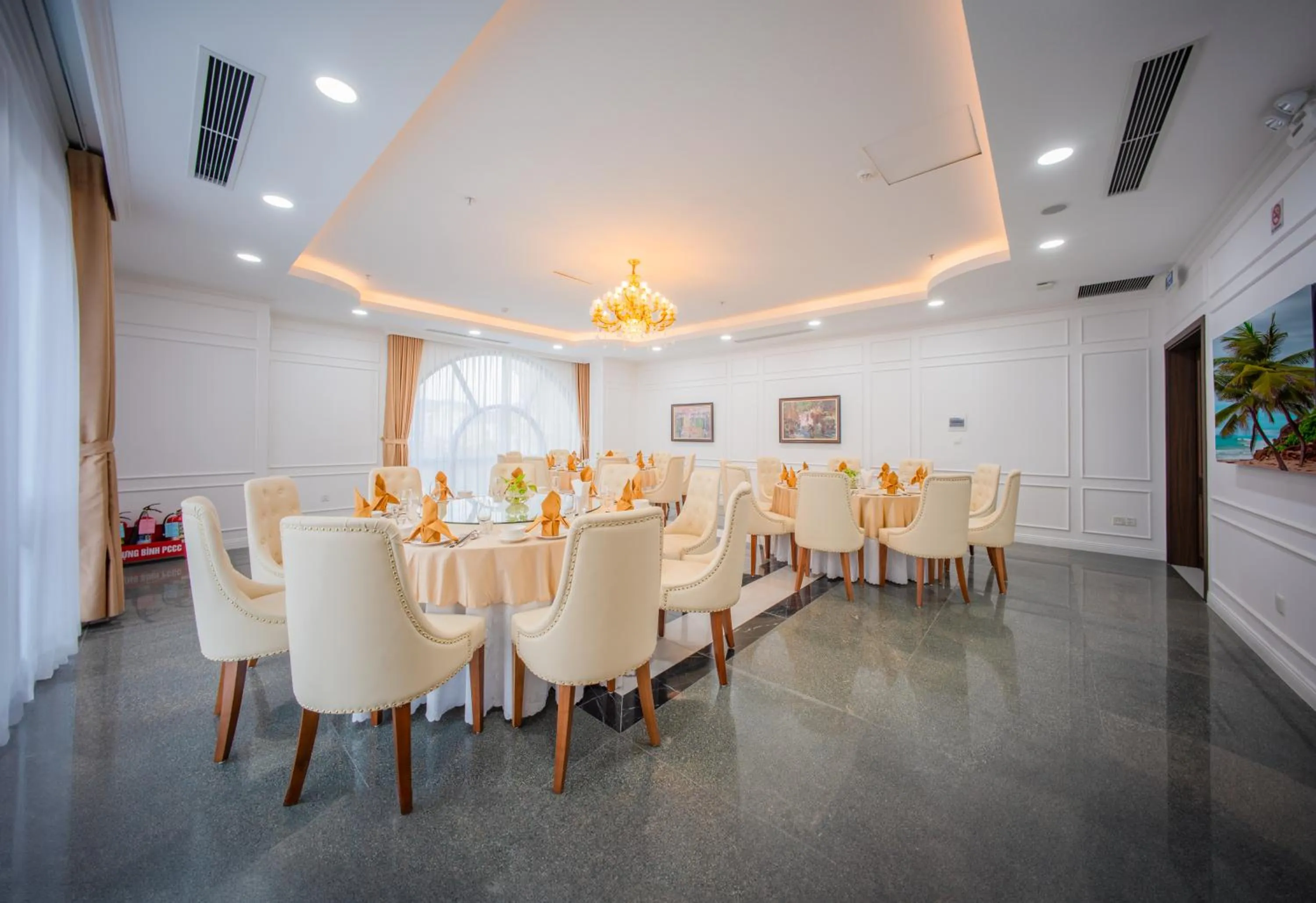 Restaurant/places to eat in Sea Soul Hotel