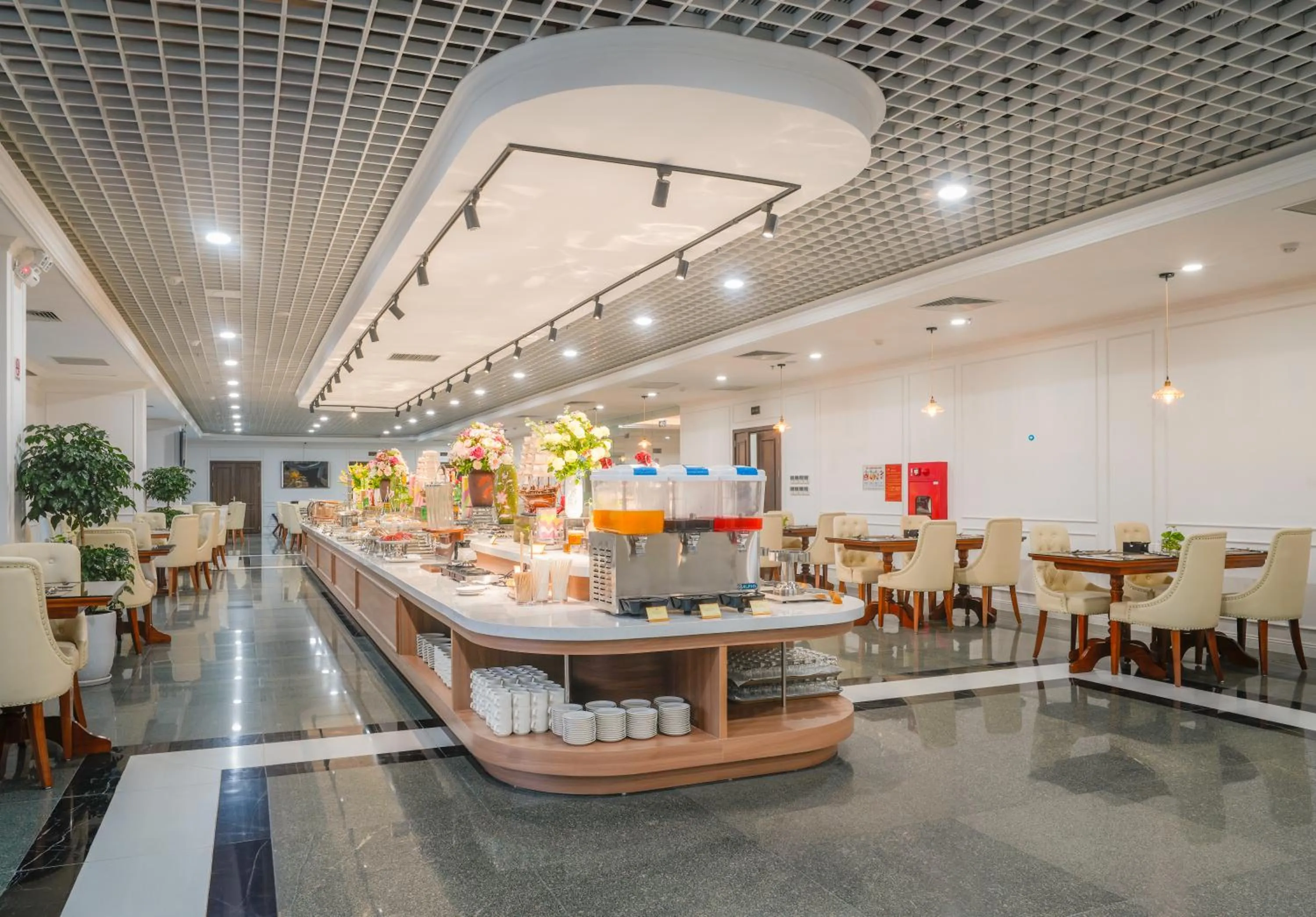 Restaurant/places to eat in Sea Soul Hotel