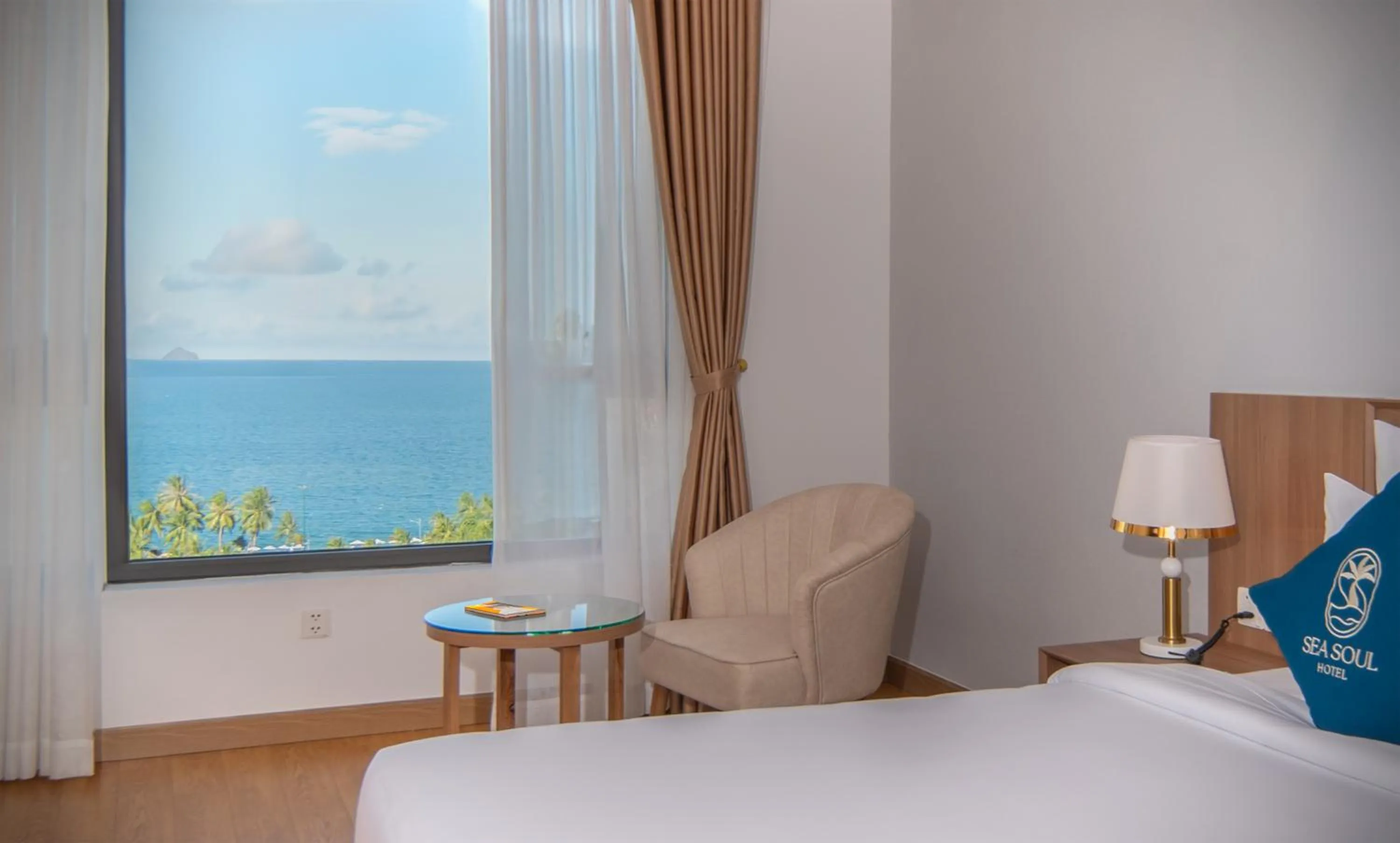 Sea view, Bed in Sea Soul Hotel