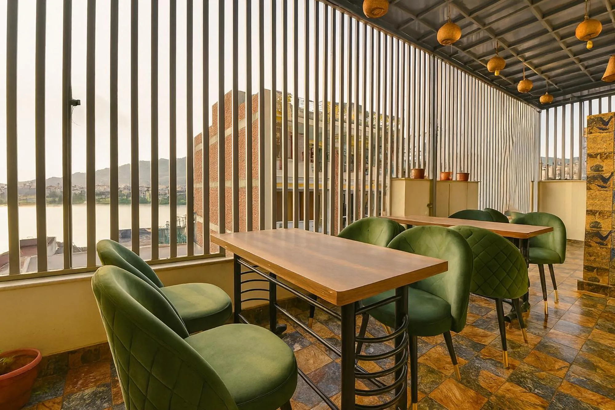 Restaurant/places to eat in FabHotel Govindam Royal Stay