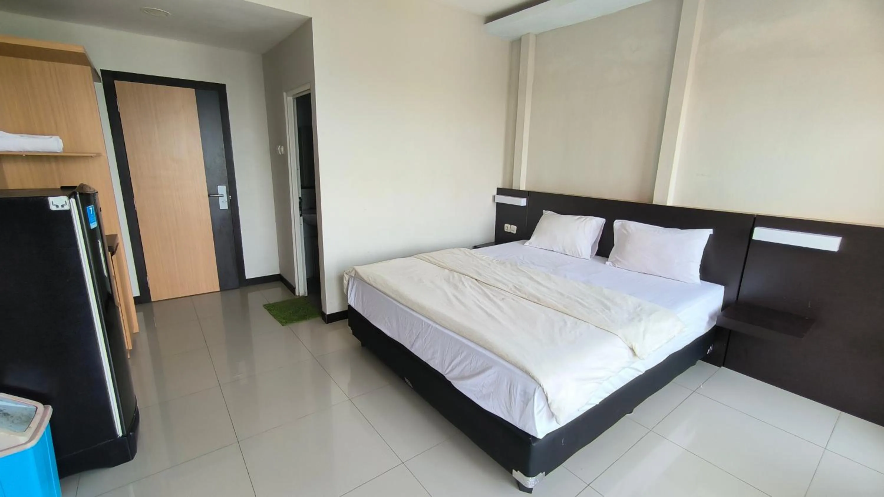 Bed in New Bandengan Beach Hotel