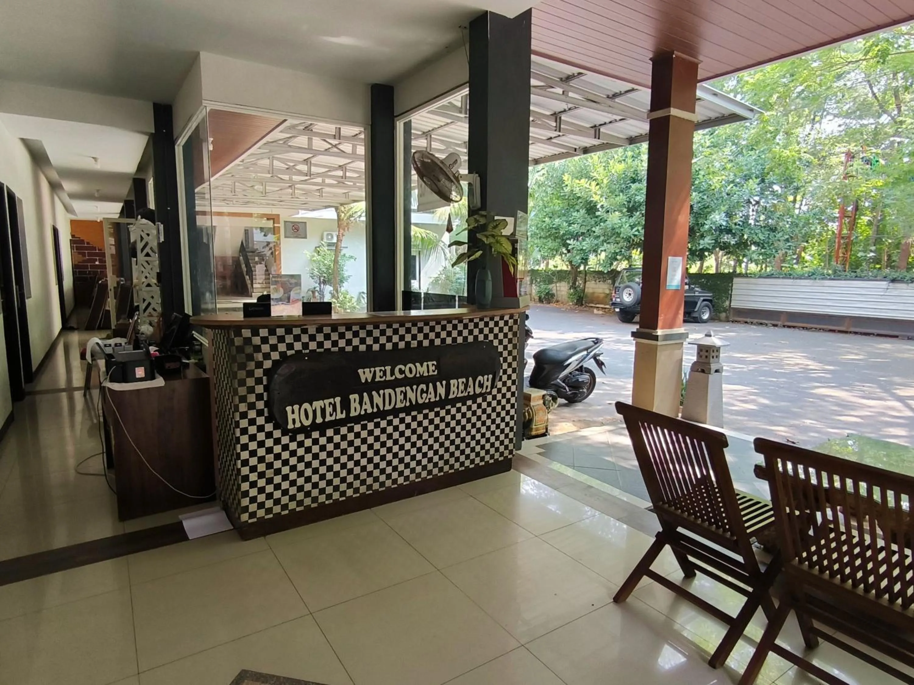 New Bandengan Beach Hotel