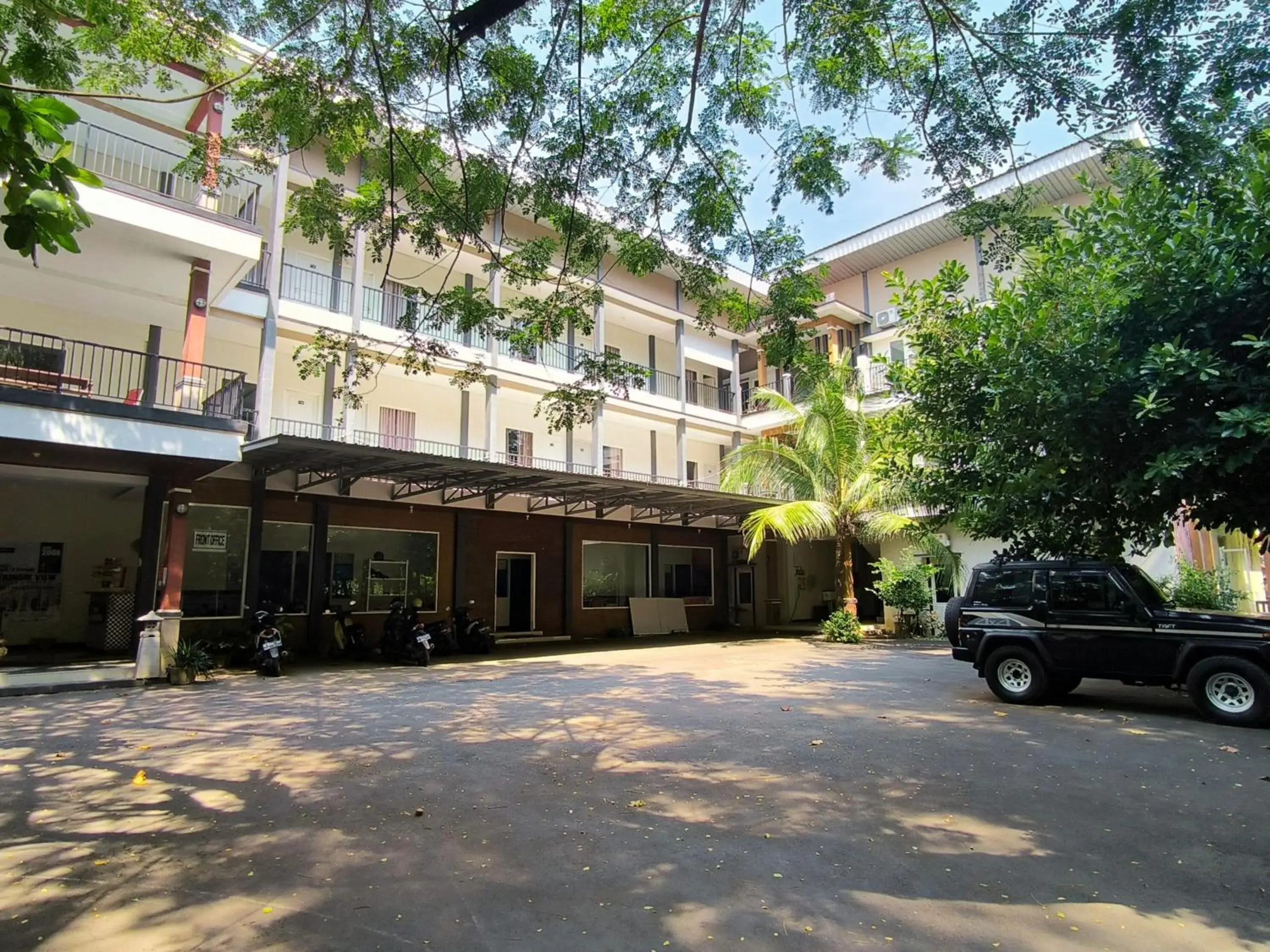 New Bandengan Beach Hotel New Bandengan Beach Hotel