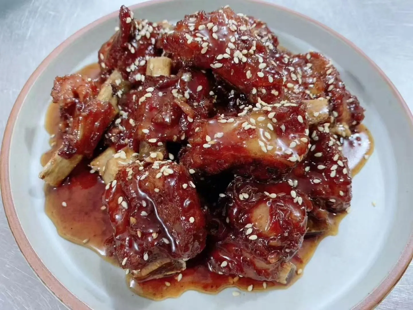 Restaurant/places to eat in He She Courtyard Free pick-up train station stay 3 nights