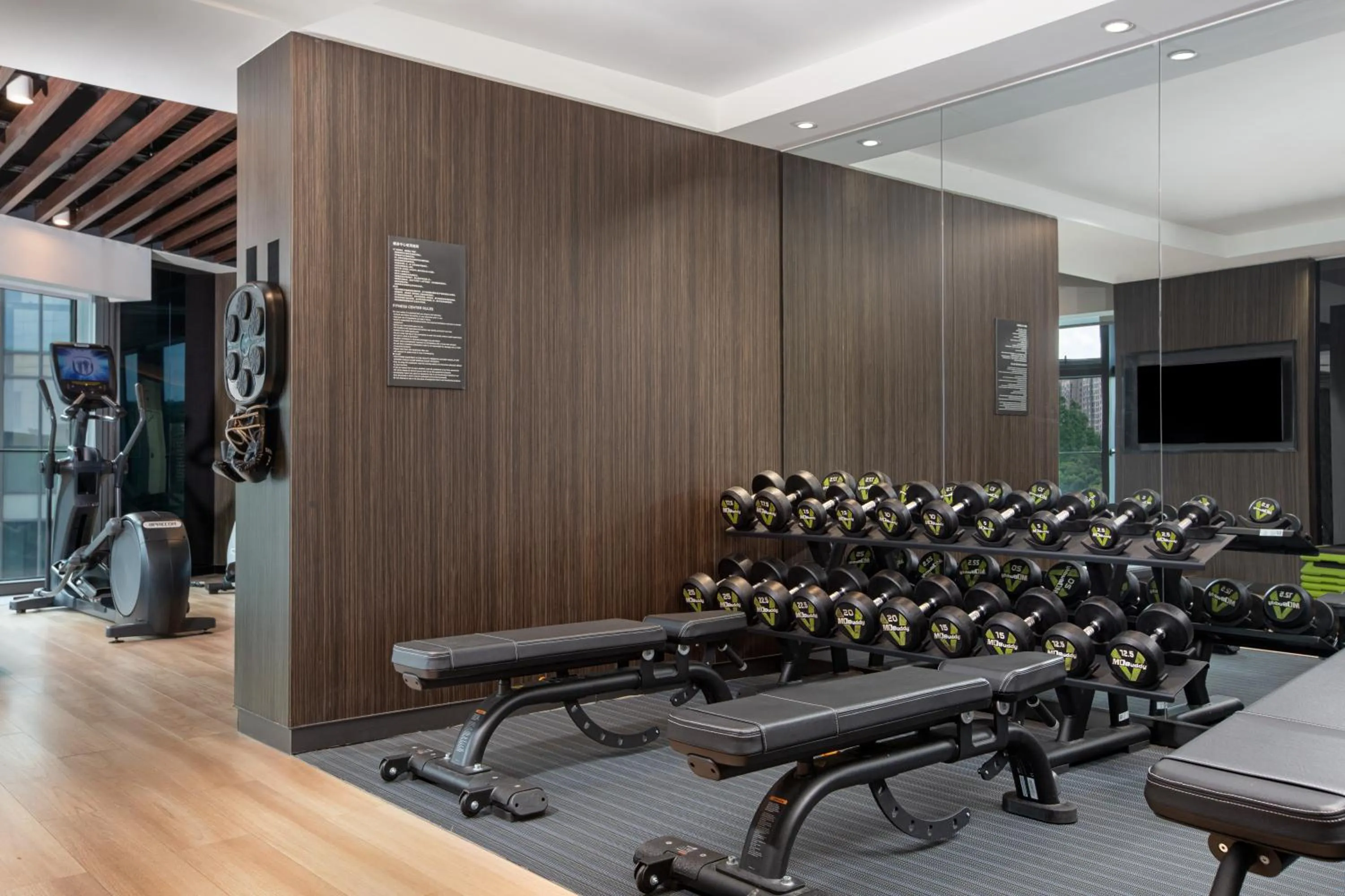 Fitness centre/facilities in Fraser Place Wujiaochang Shanghai - Adjoin business center, free minibar