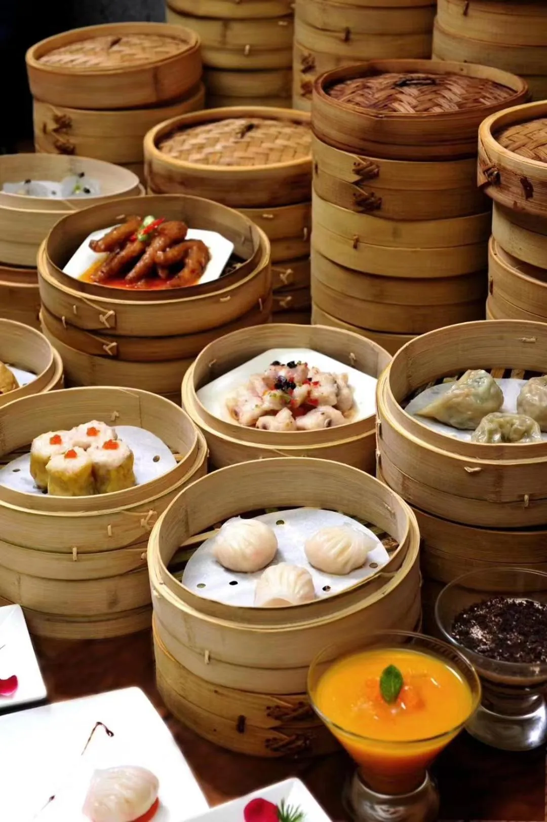 Restaurant/places to eat in Fraser Place Wujiaochang Shanghai - Adjoin business center, free minibar