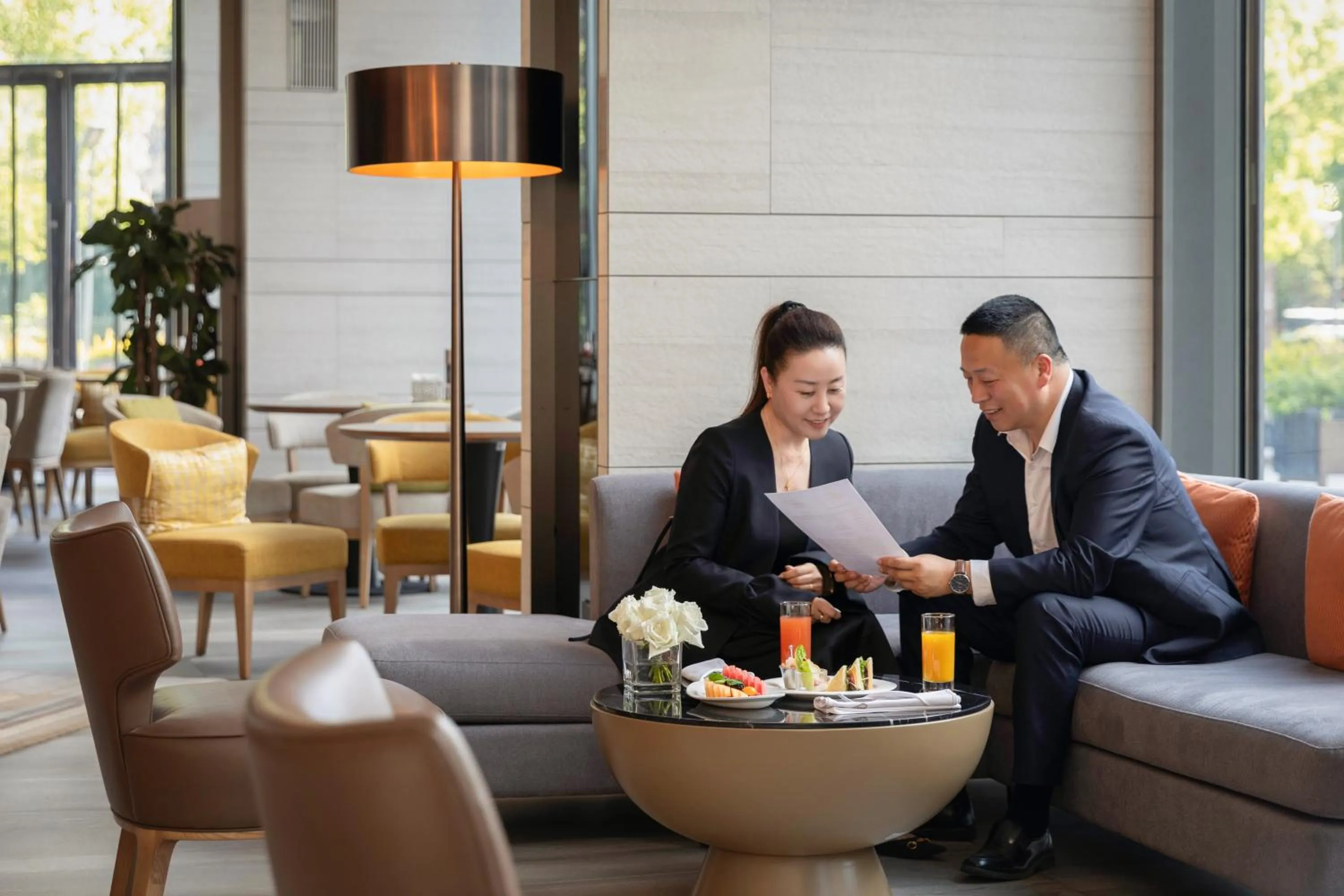 Lounge or bar in Fraser Place Wujiaochang Shanghai - Adjoin business center, free minibar