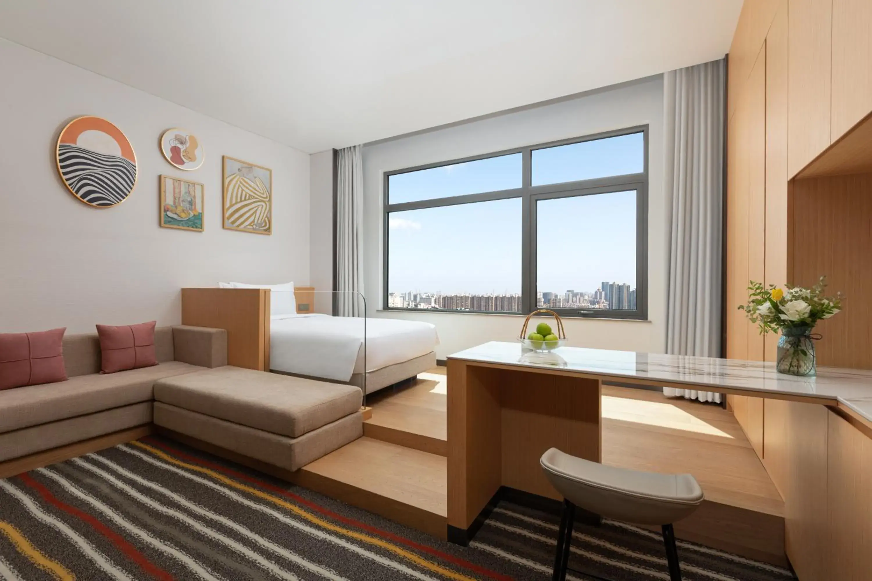 Premier Room - single occupancy - Refrigerator & 2-in-1 washer dryer & Microwave in Fraser Place Wujiaochang Shanghai - Adjoin business center, free minibar Premier Room - single occupancy - Refrigerator & 2-in-1 washer dryer & Microwave in Fraser Place Wujiaochang Shanghai - Adjoin business center, free minibar