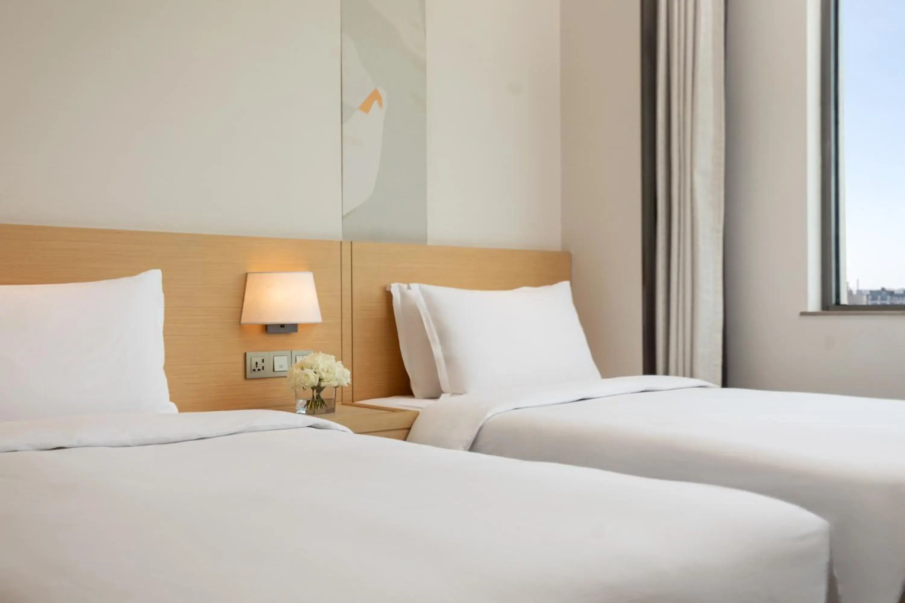 Bed in Fraser Place Wujiaochang Shanghai City Center Bed in Fraser Place Wujiaochang Shanghai City Center