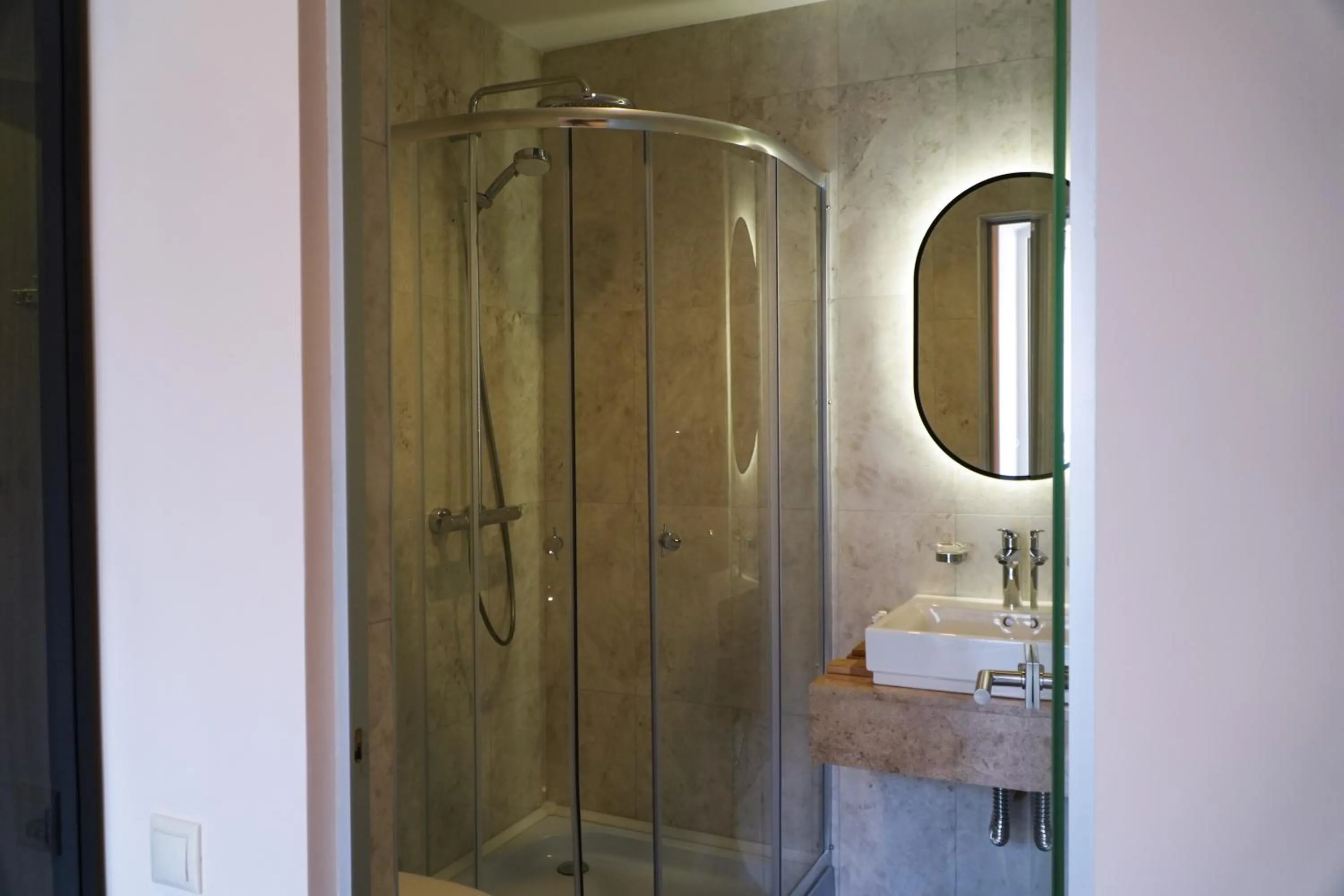 Old Ijevan Boutique Hotel