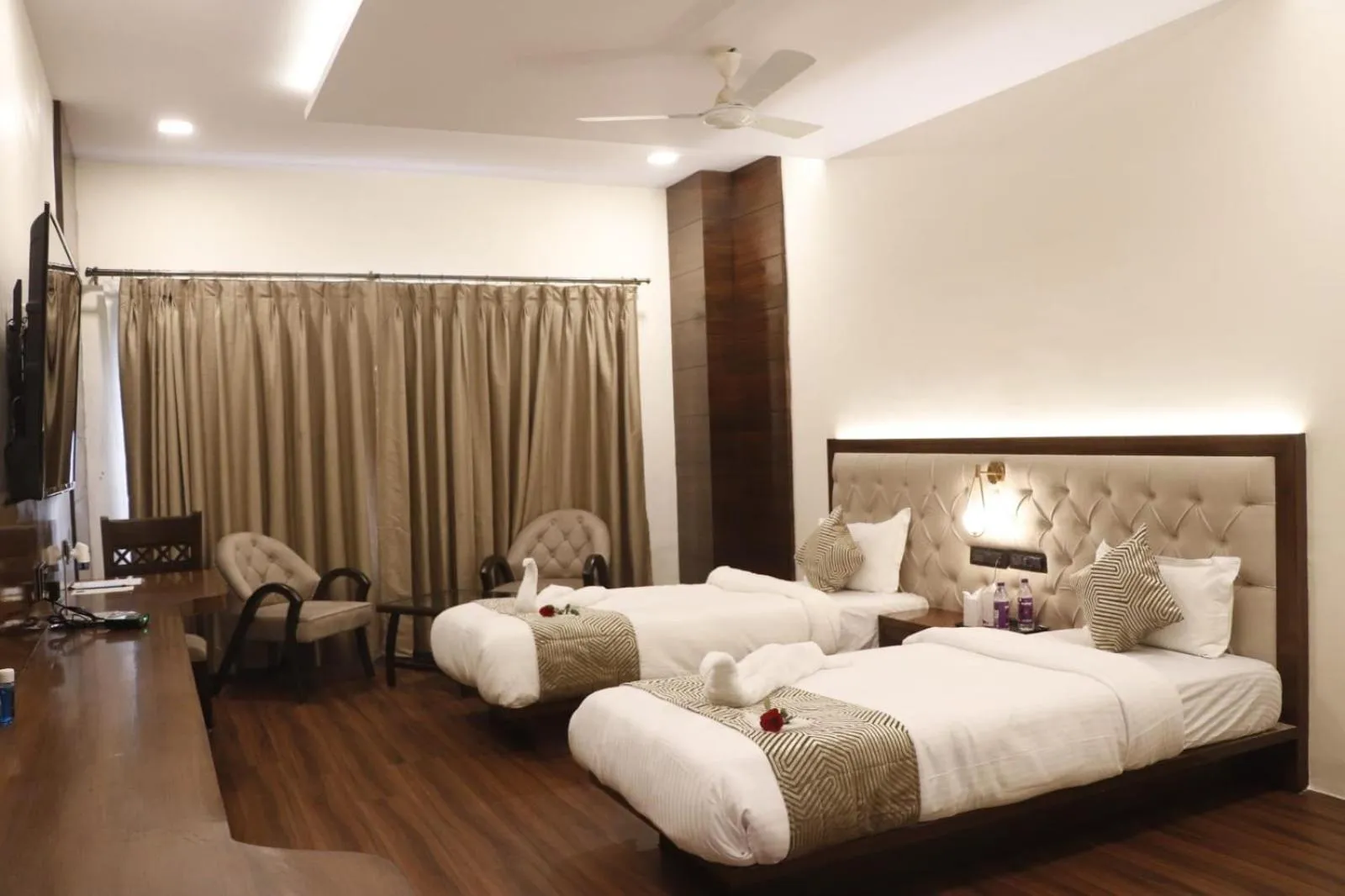 Bedroom, Bed in Hotel Stay Casa