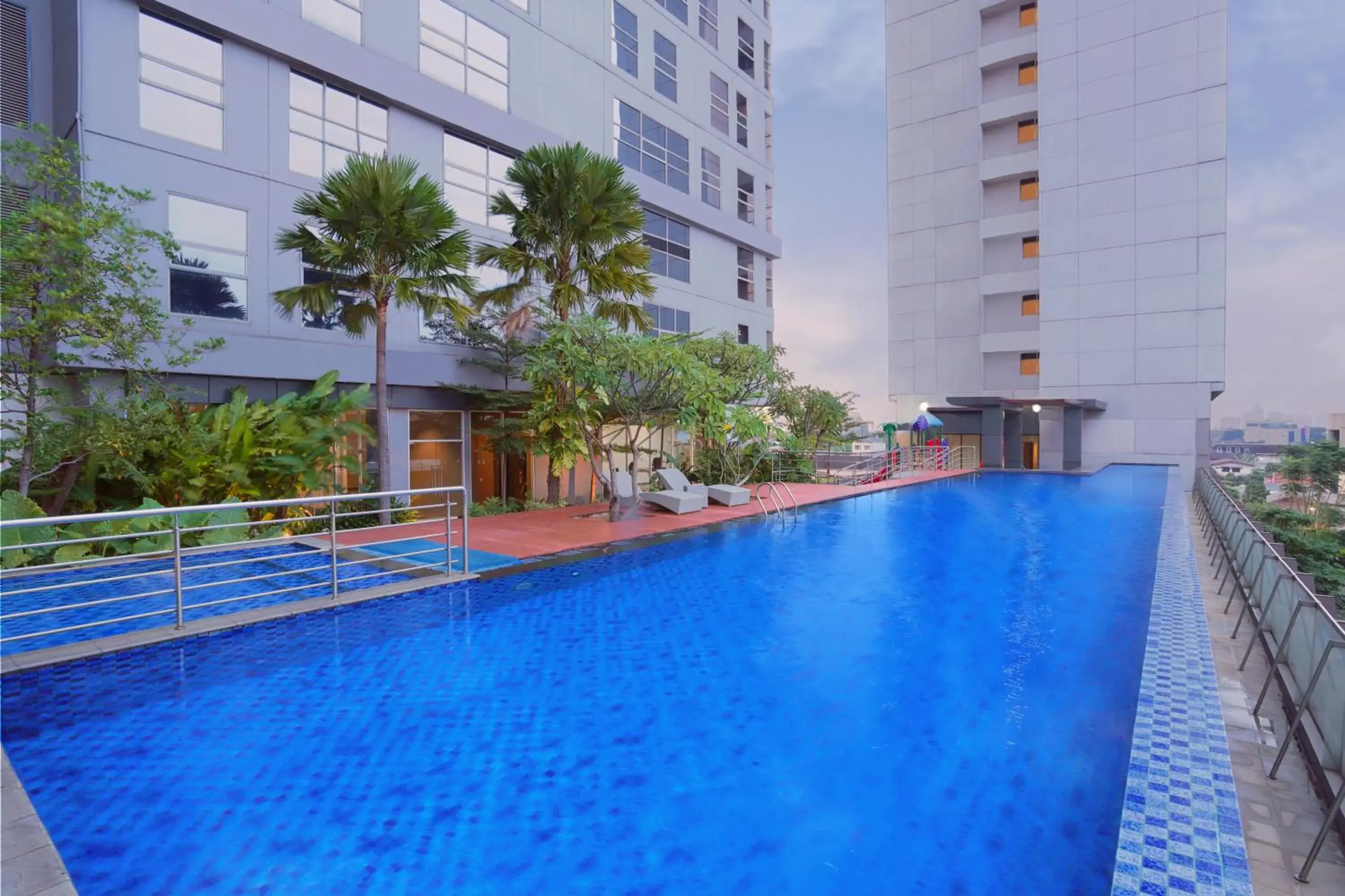 Swimming pool in Somerset Kencana Jakarta Swimming pool in Somerset Kencana Jakarta