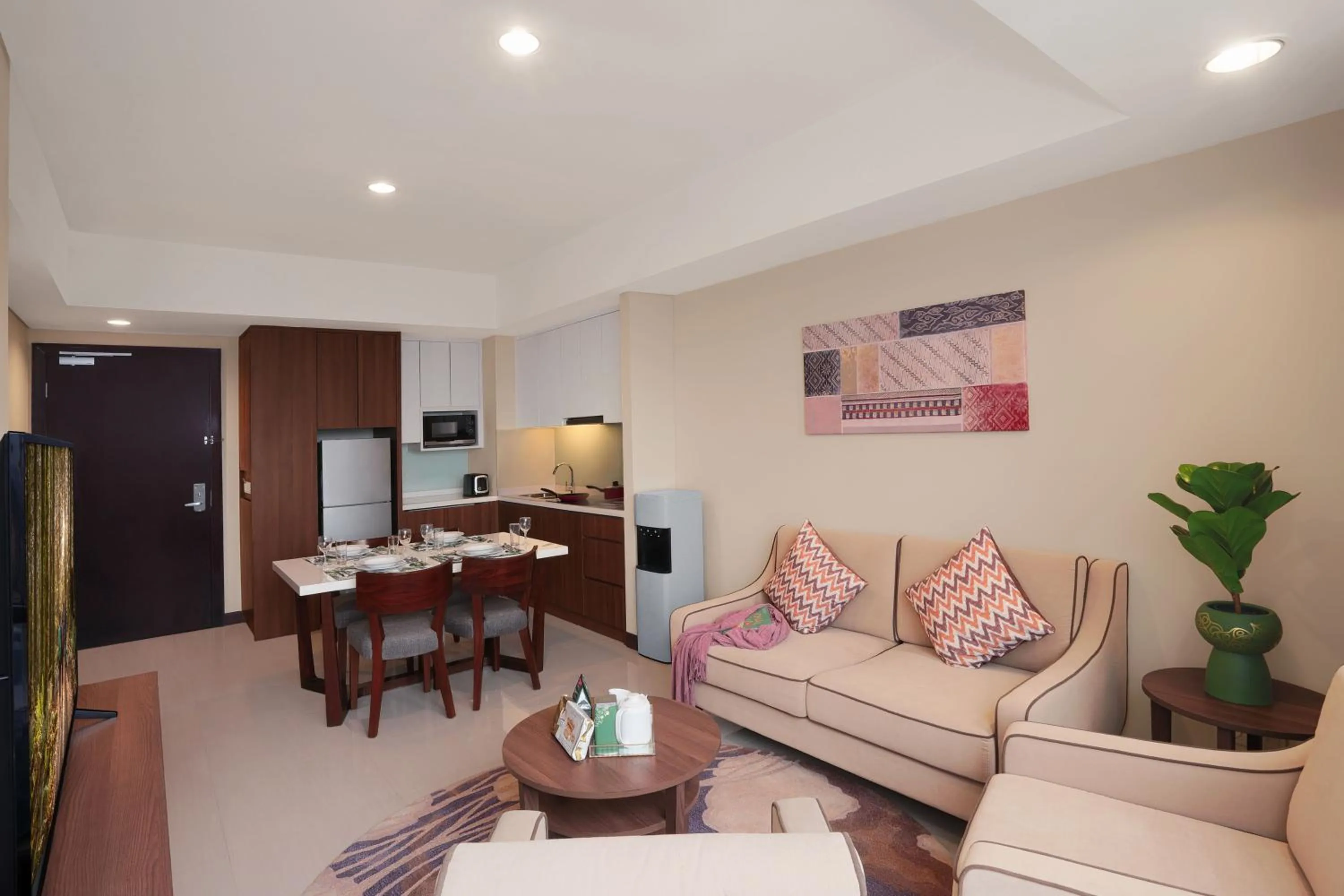 TV and multimedia in Somerset Kencana Jakarta