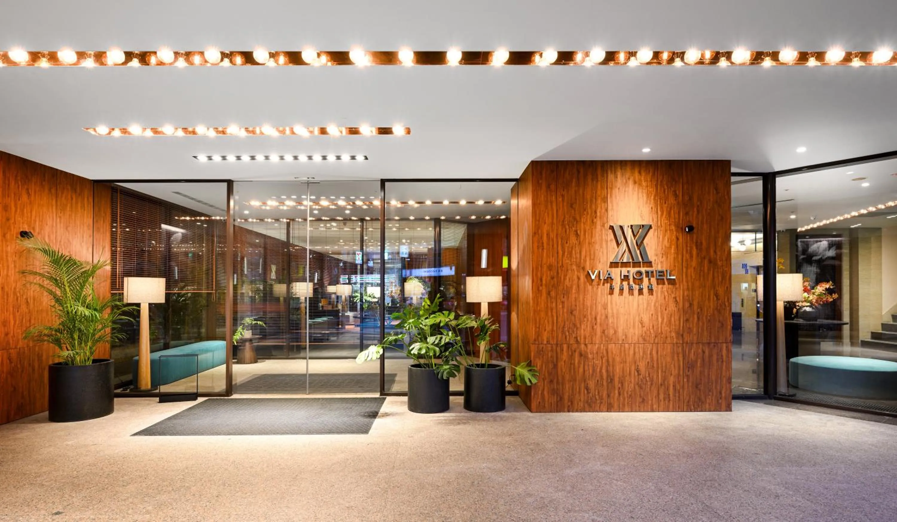 Property building in Via Hotel Breeze