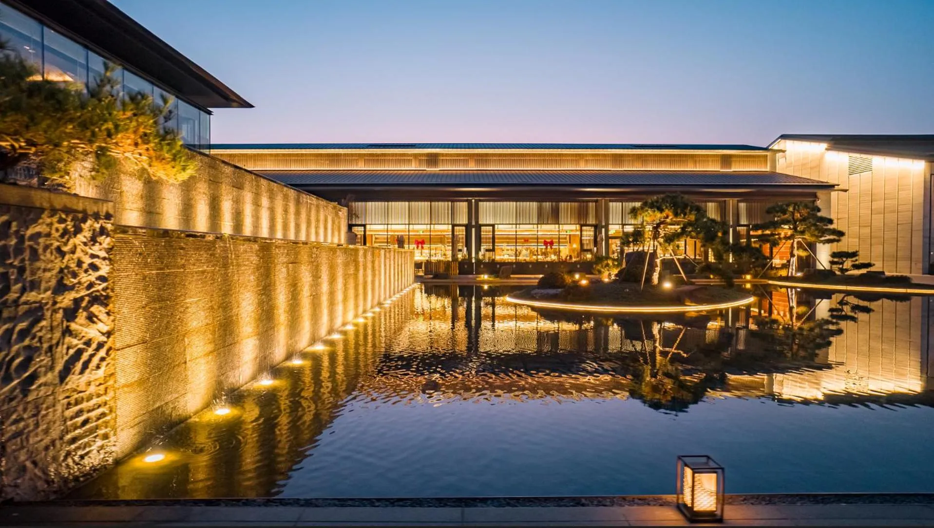 Inner courtyard view in Intercontinetal Xiangyang