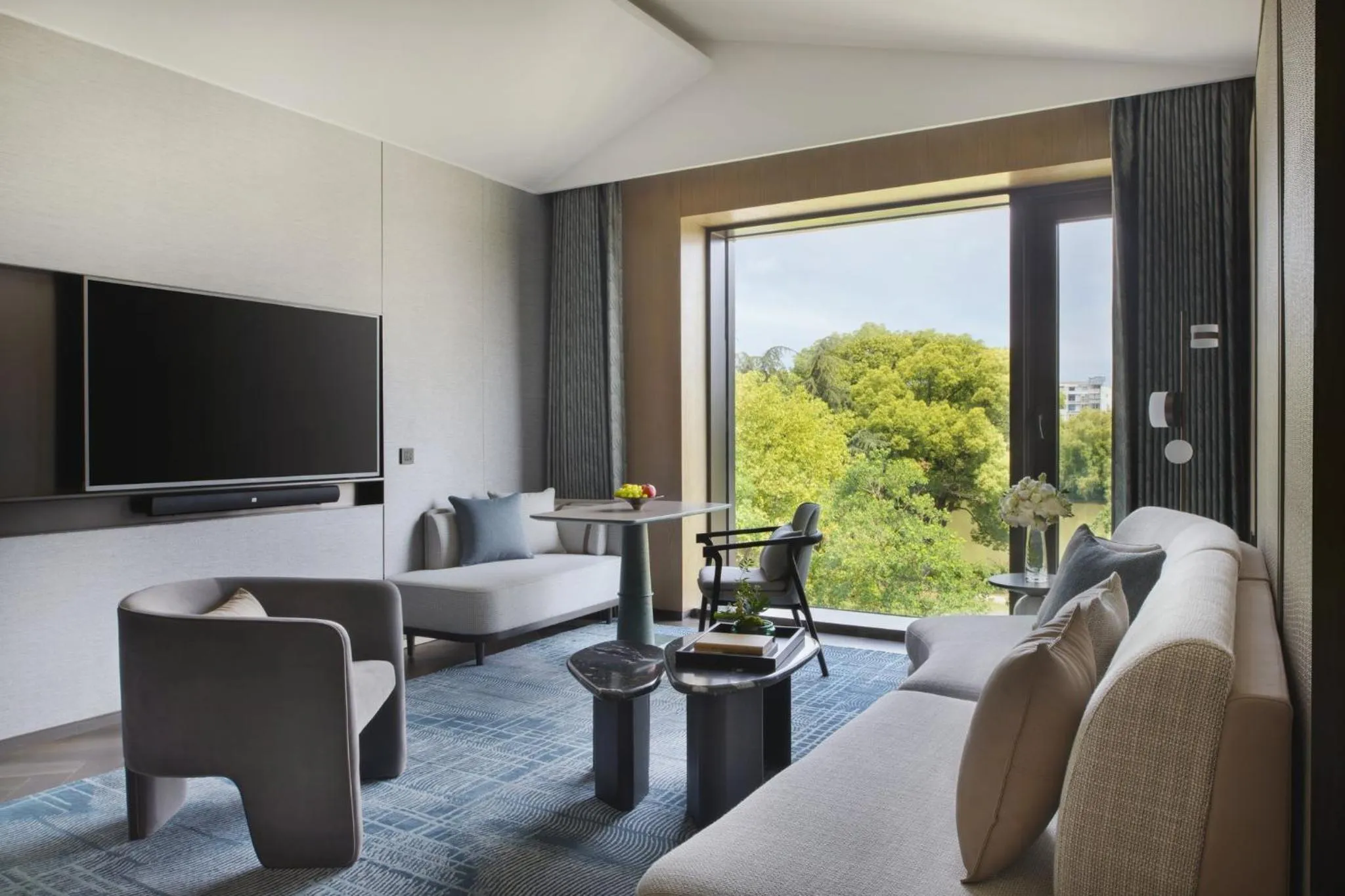 Photo of the whole room in Intercontinetal Xiangyang