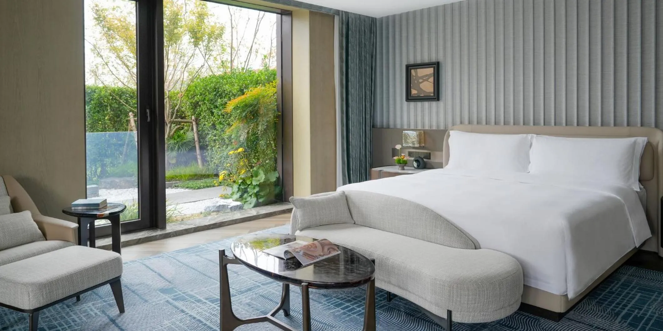 Photo of the whole room, Bed in Intercontinetal Xiangyang