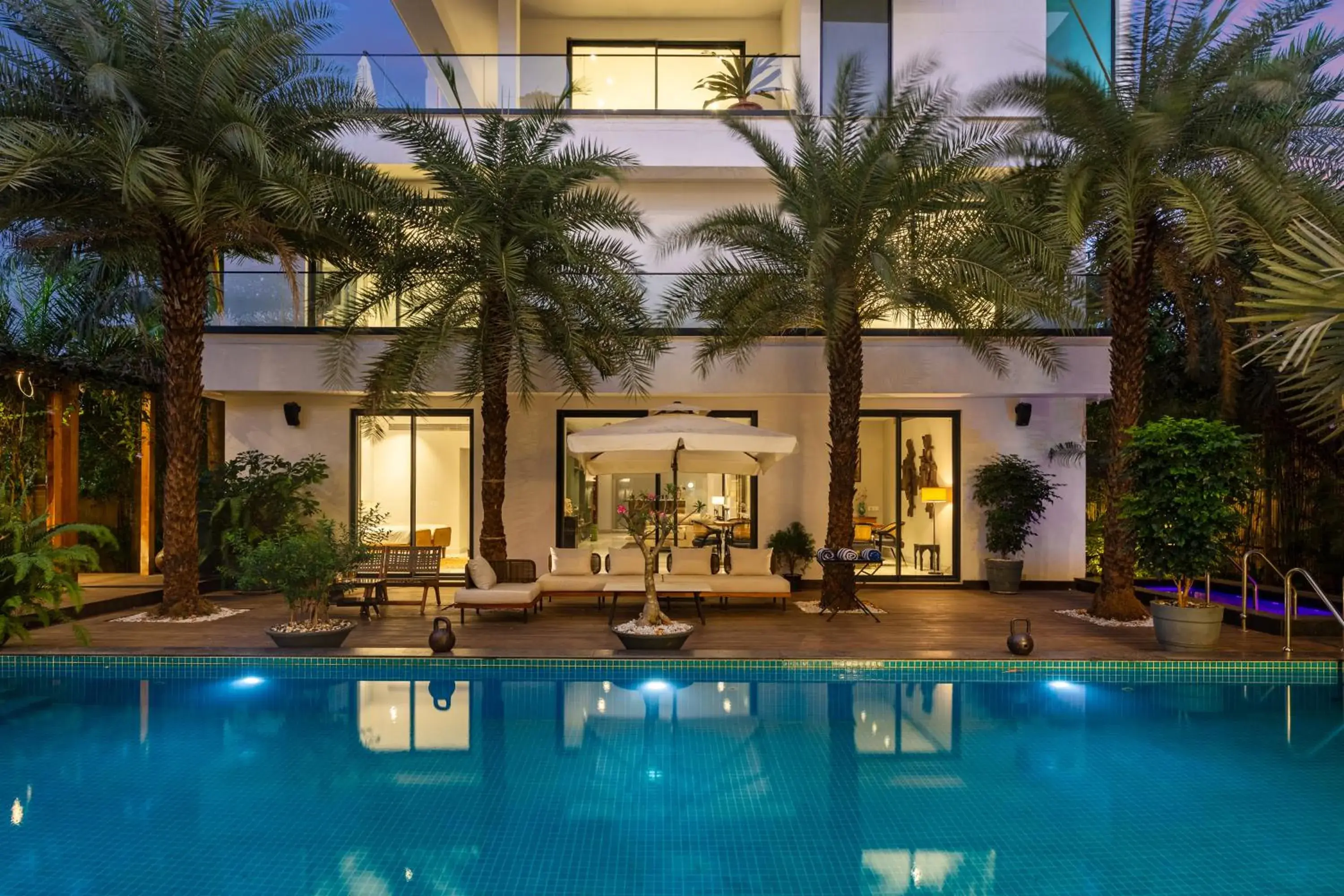 Property building in Amorzito by Solitaire Stays Property building in Amorzito by Solitaire Stays