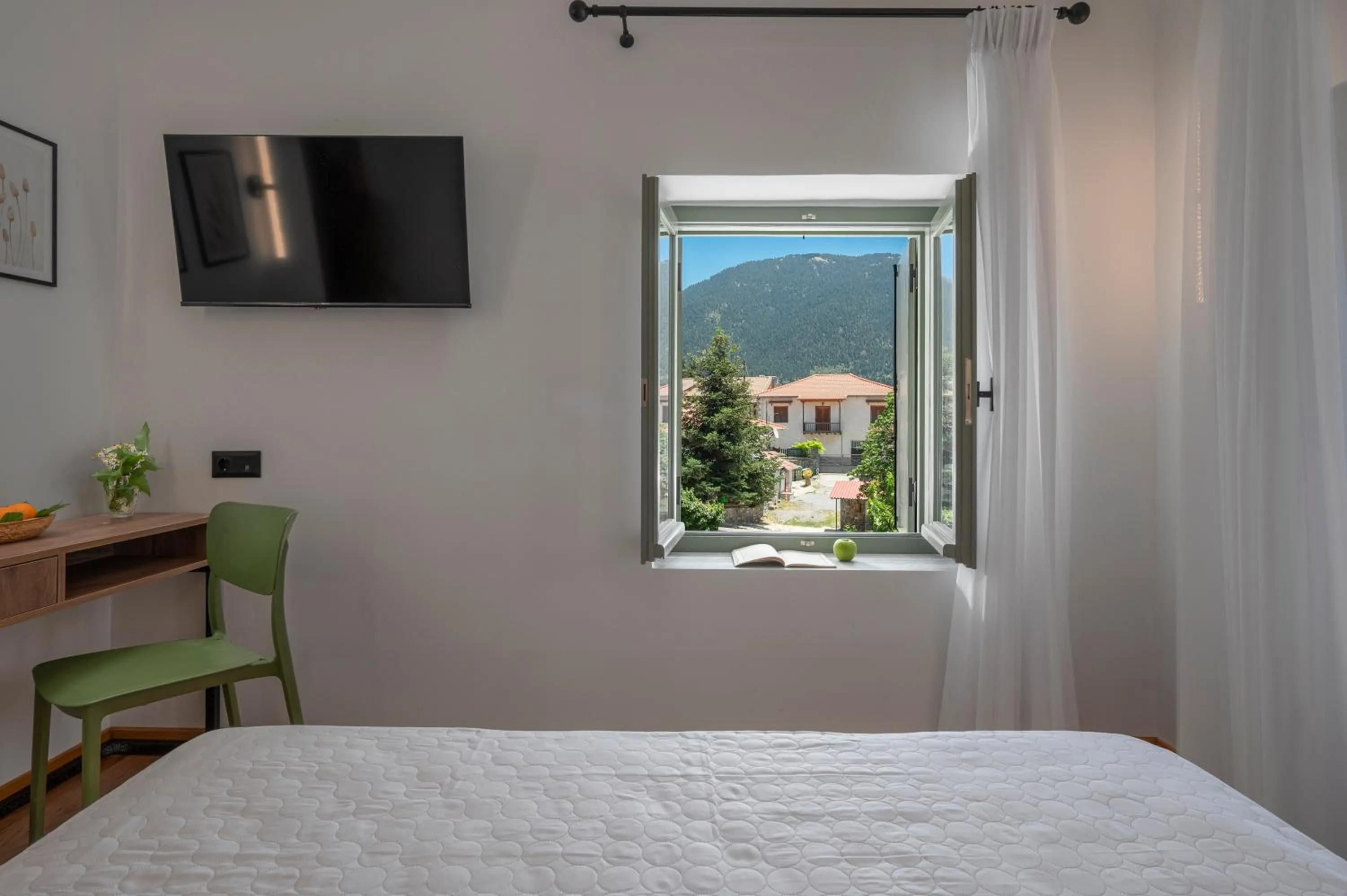 City view, Bed in Arca Deorum