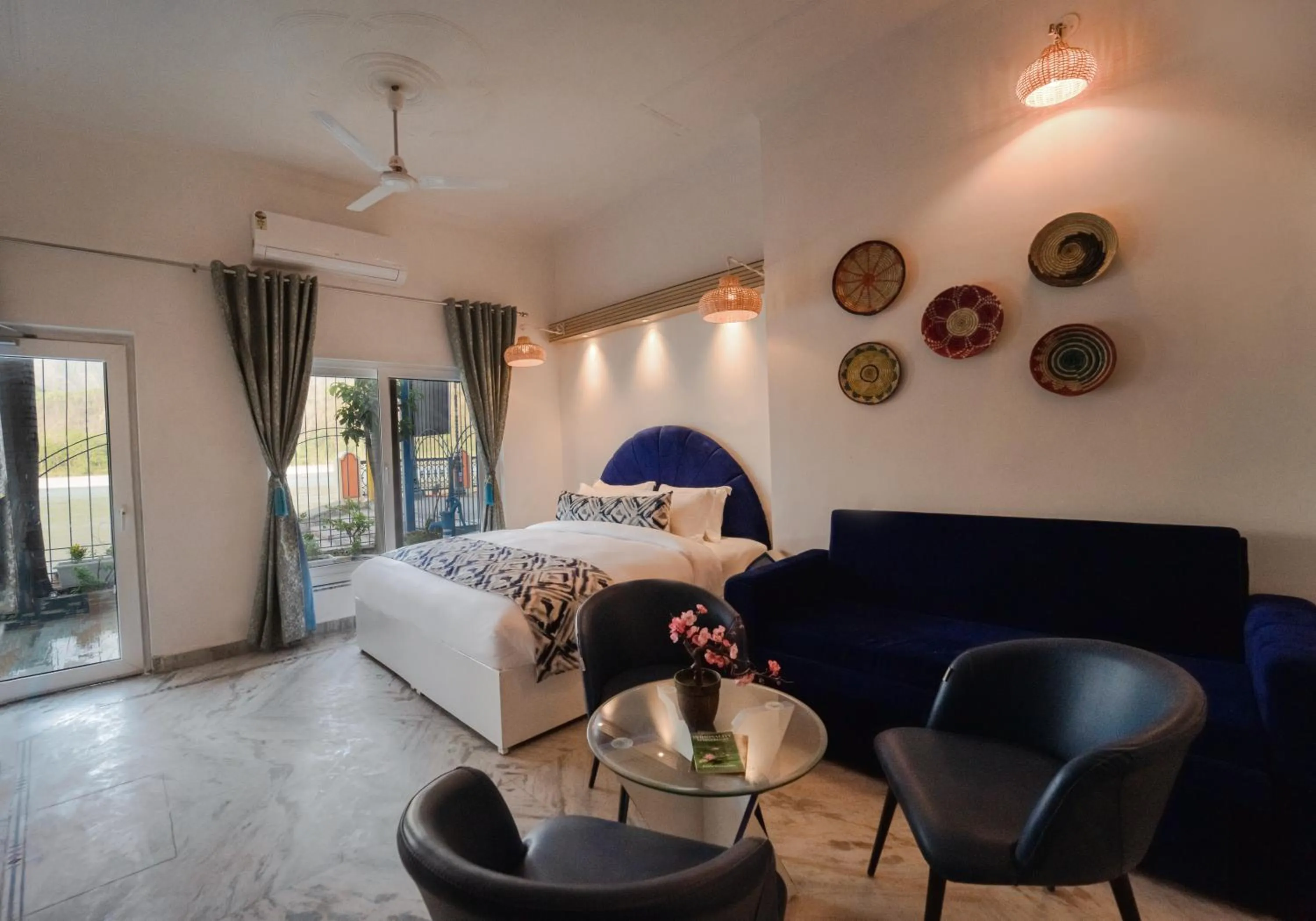 Living room in The Neeraj Ganga Cottages