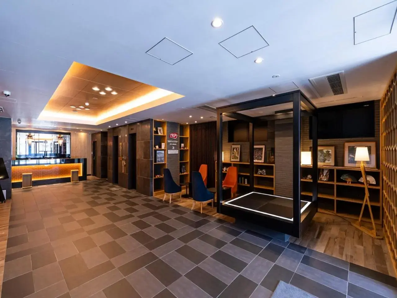 Lobby or reception in APA Hotel Kyoto Gojo Omiya Lobby or reception in APA Hotel Kyoto Gojo Omiya