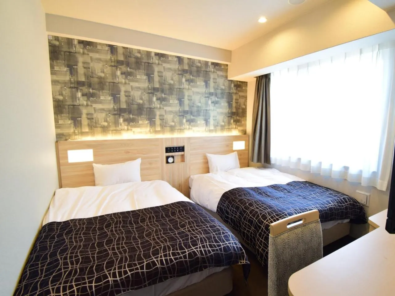 Bed in APA Hotel Kyoto Gojo Omiya