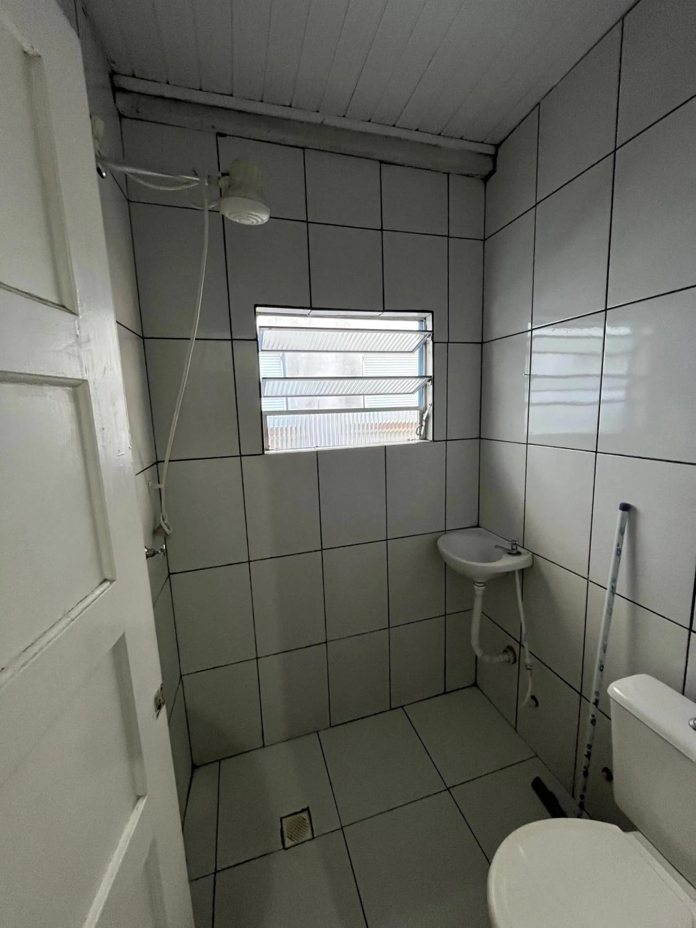 Bathroom in Pousada Aloha Santos