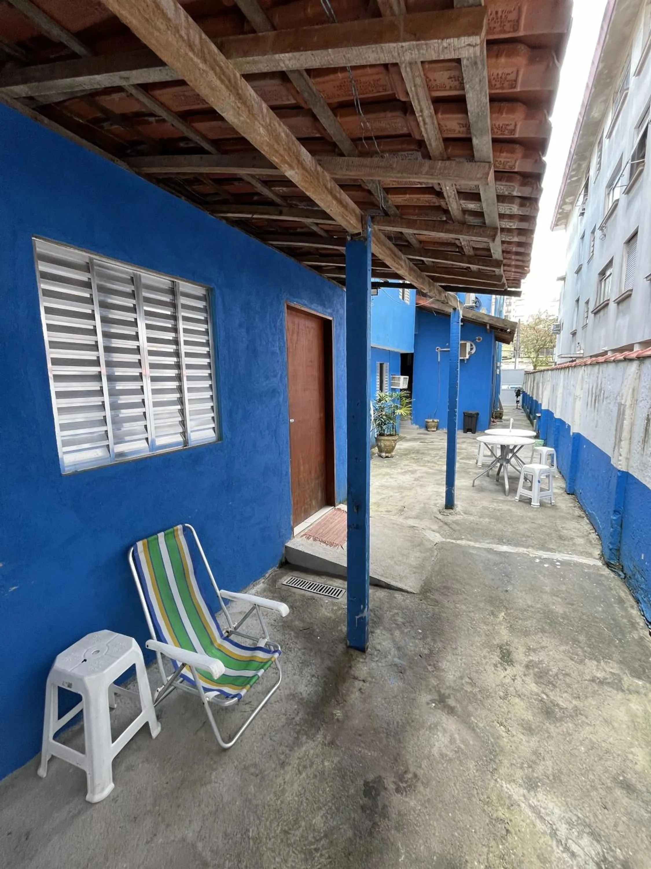 Property building in Pousada Aloha Santos