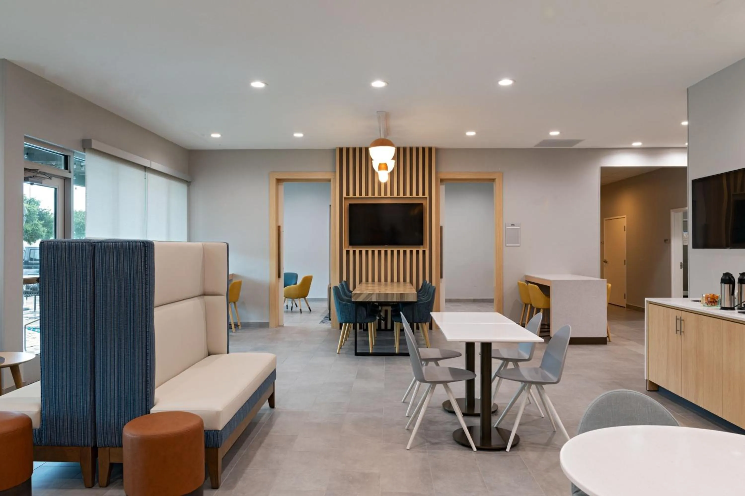 Lobby or reception in TownePlace Suites by Marriott Stafford Sugar Land