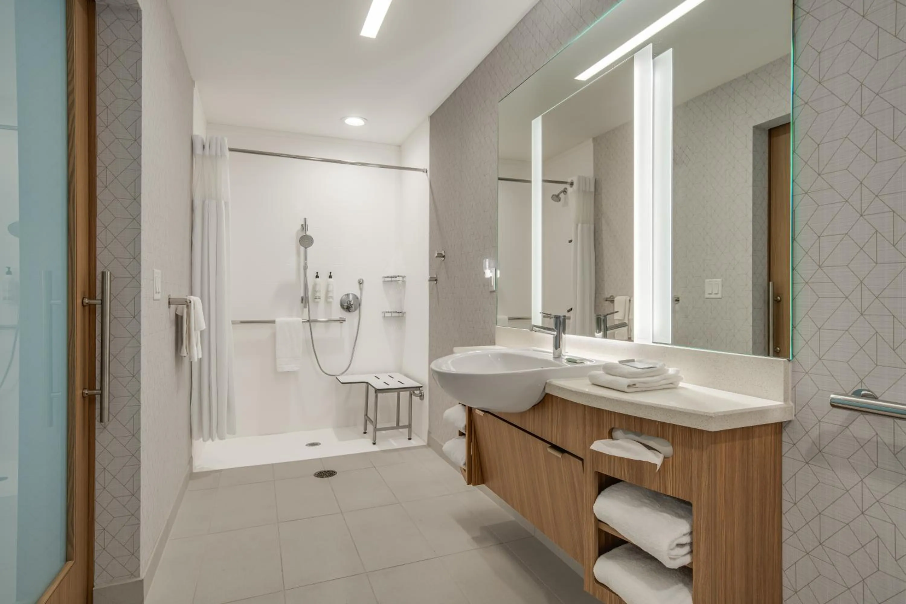 Shower in SpringHill Suites by Marriott West Melbourne Palm Bay