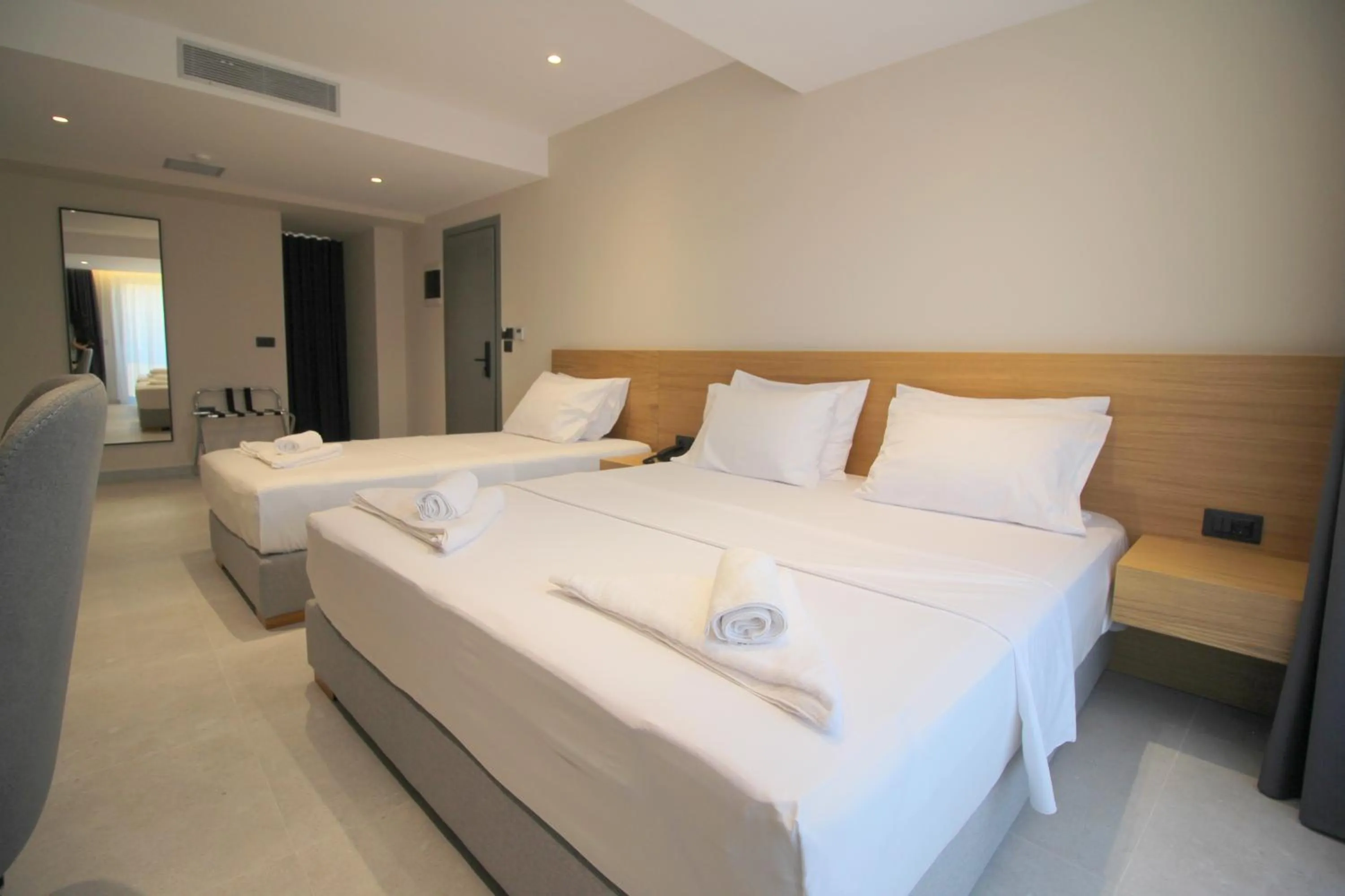 Bedroom, Bed in Niklas Boutique Hotel