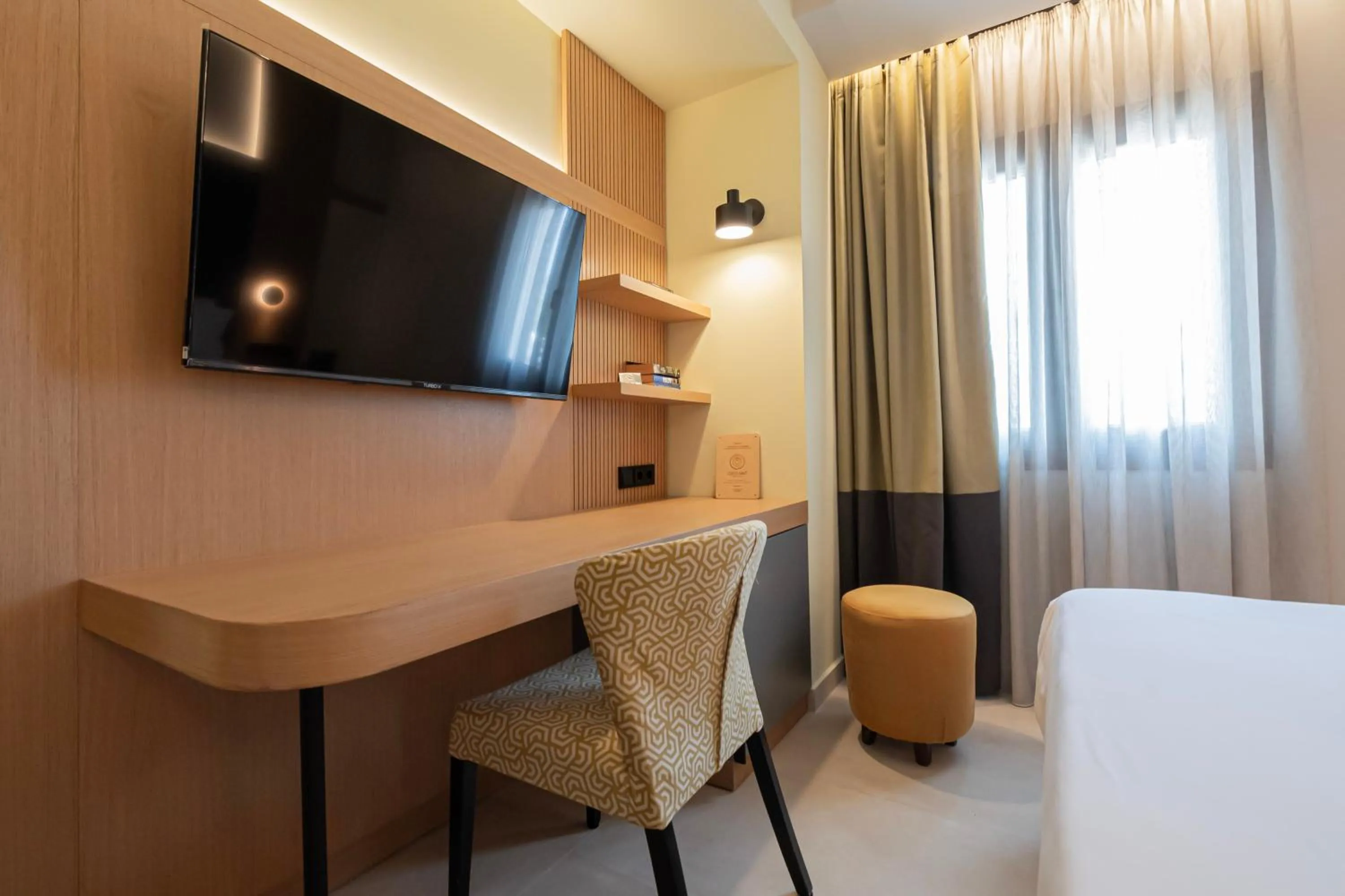 Bed in Sokratis Hotel