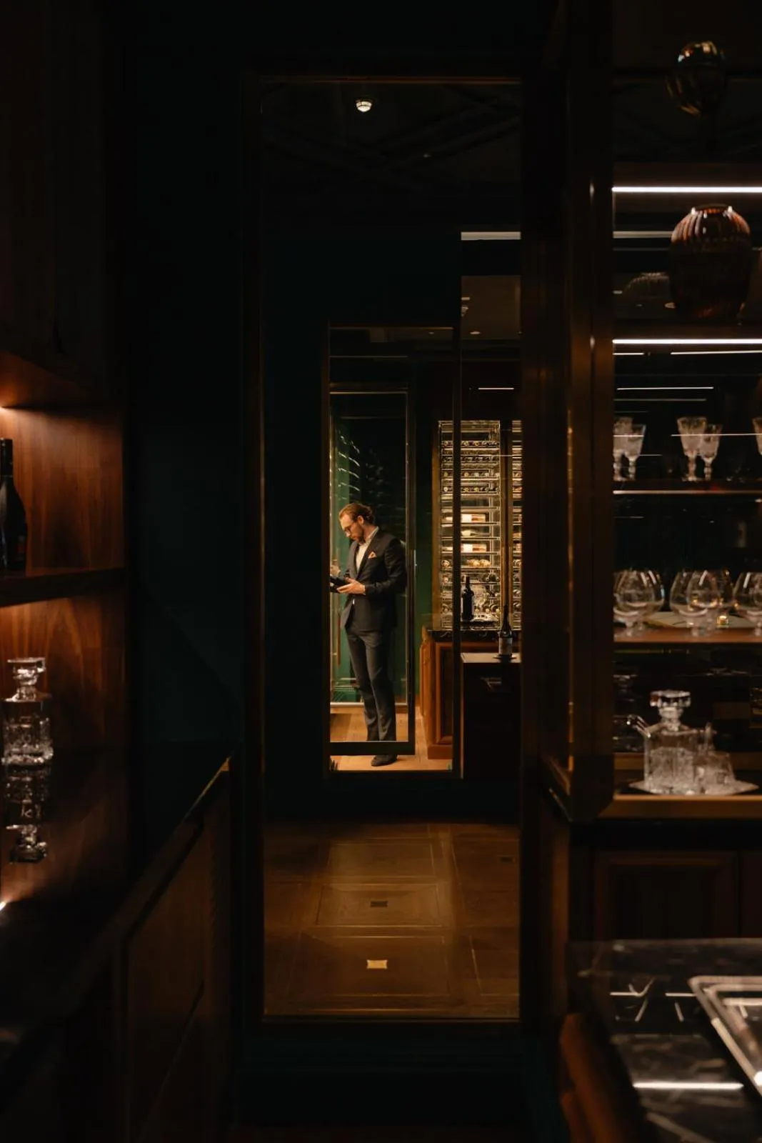 Lounge or bar in Rosewood Doha