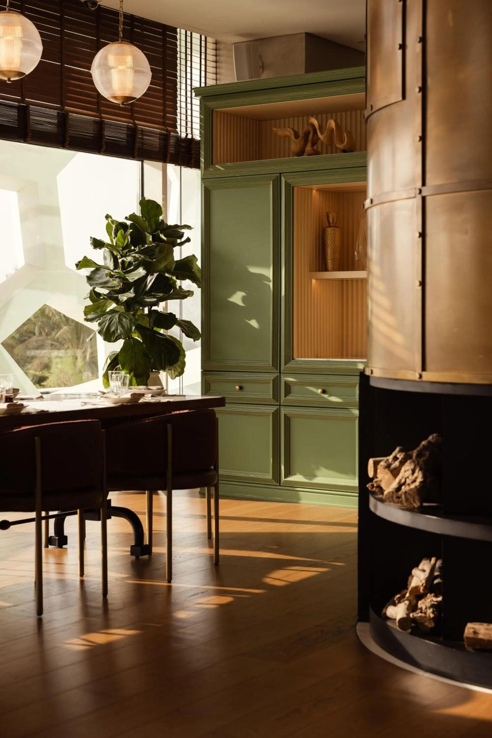 Restaurant/places to eat in Rosewood Doha