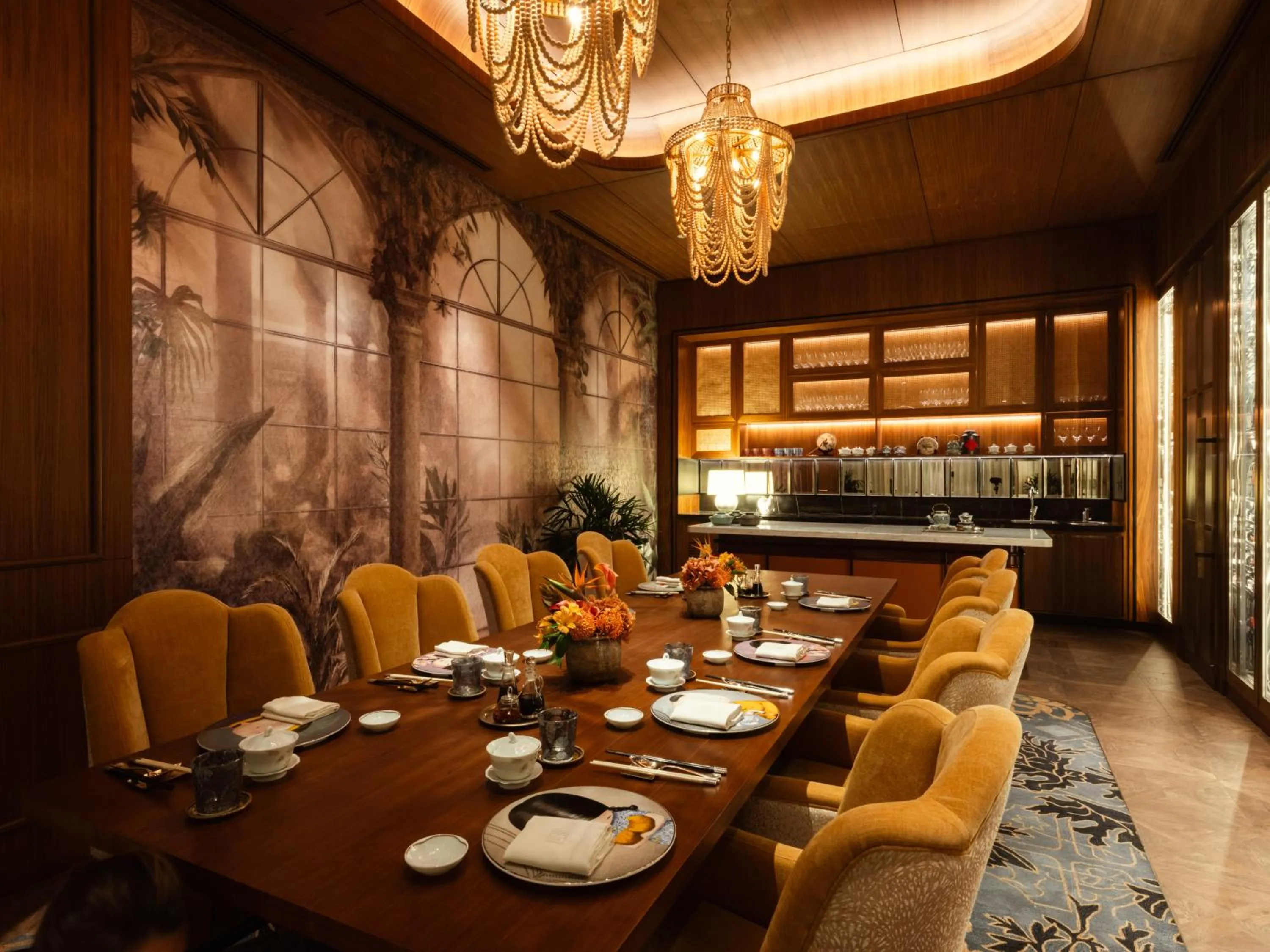 Restaurant/places to eat in Rosewood Doha