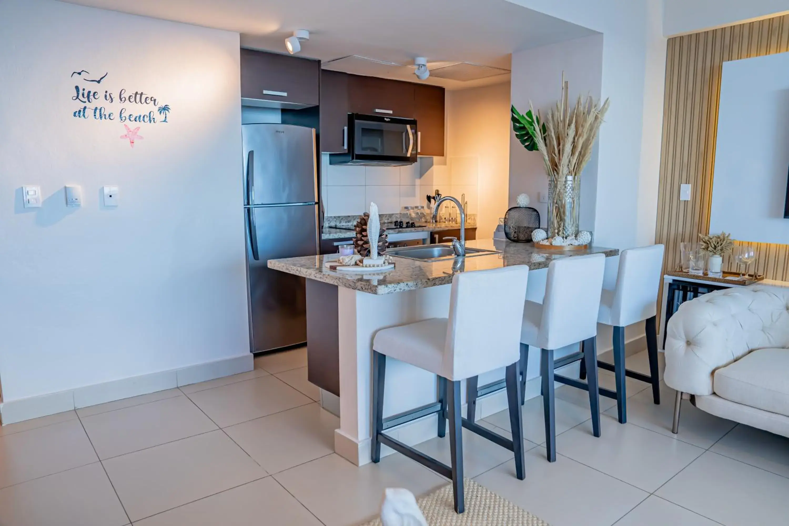Two-Bedroom Deluxe Apartment with Ocean View in Xeliter Las Olas Juan Dolio Two-Bedroom Deluxe Apartment with Ocean View in Xeliter Las Olas Juan Dolio