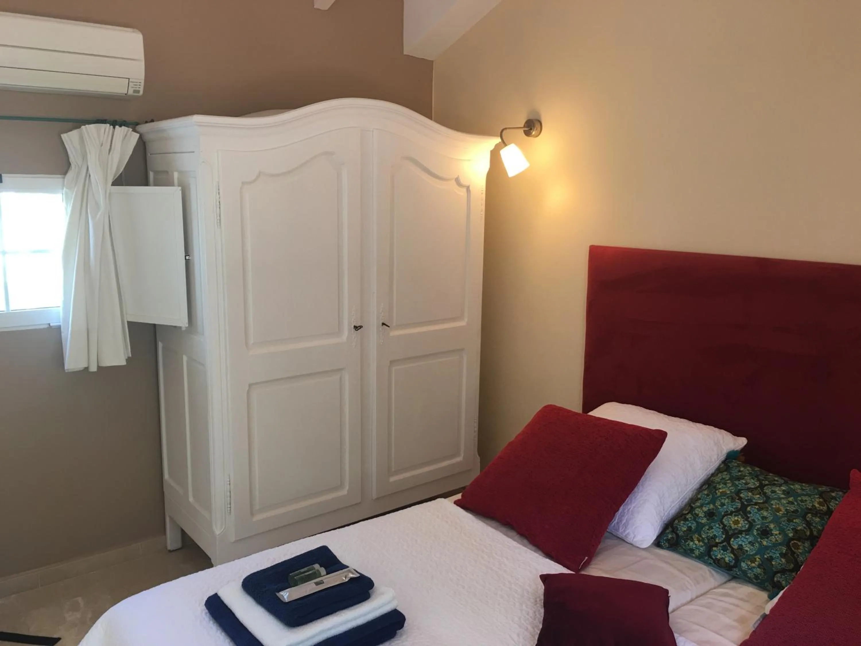 Bedroom, Bed in La Perla de Torrenueva